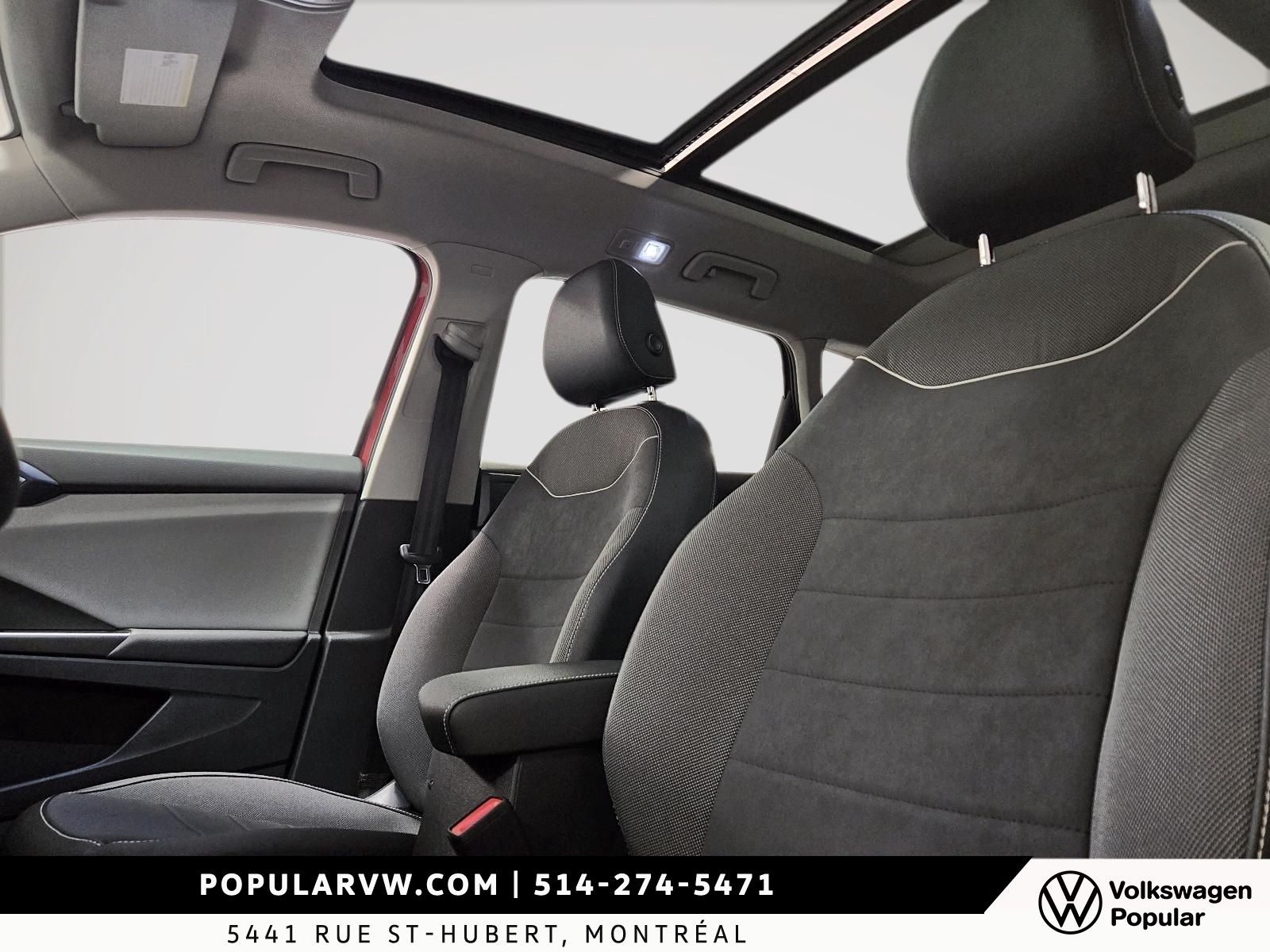 2023 Volkswagen Taos Comfortline 4Motion Low Kilometer + Panoramic Sunroof