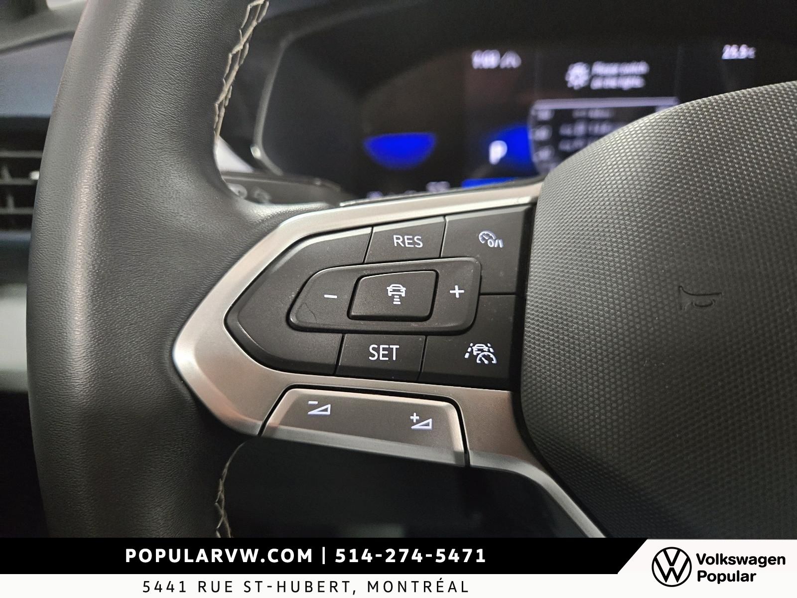 2023 Volkswagen Taos Comfortline 4Motion Low Kilometer + Panoramic Sunroof