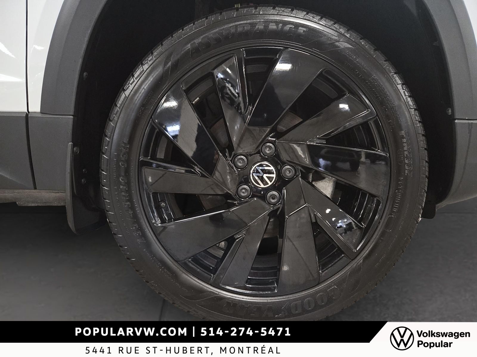 Volkswagen Taos Comfortline Black Edition 2024 Toit Panoramique & App-Connect!