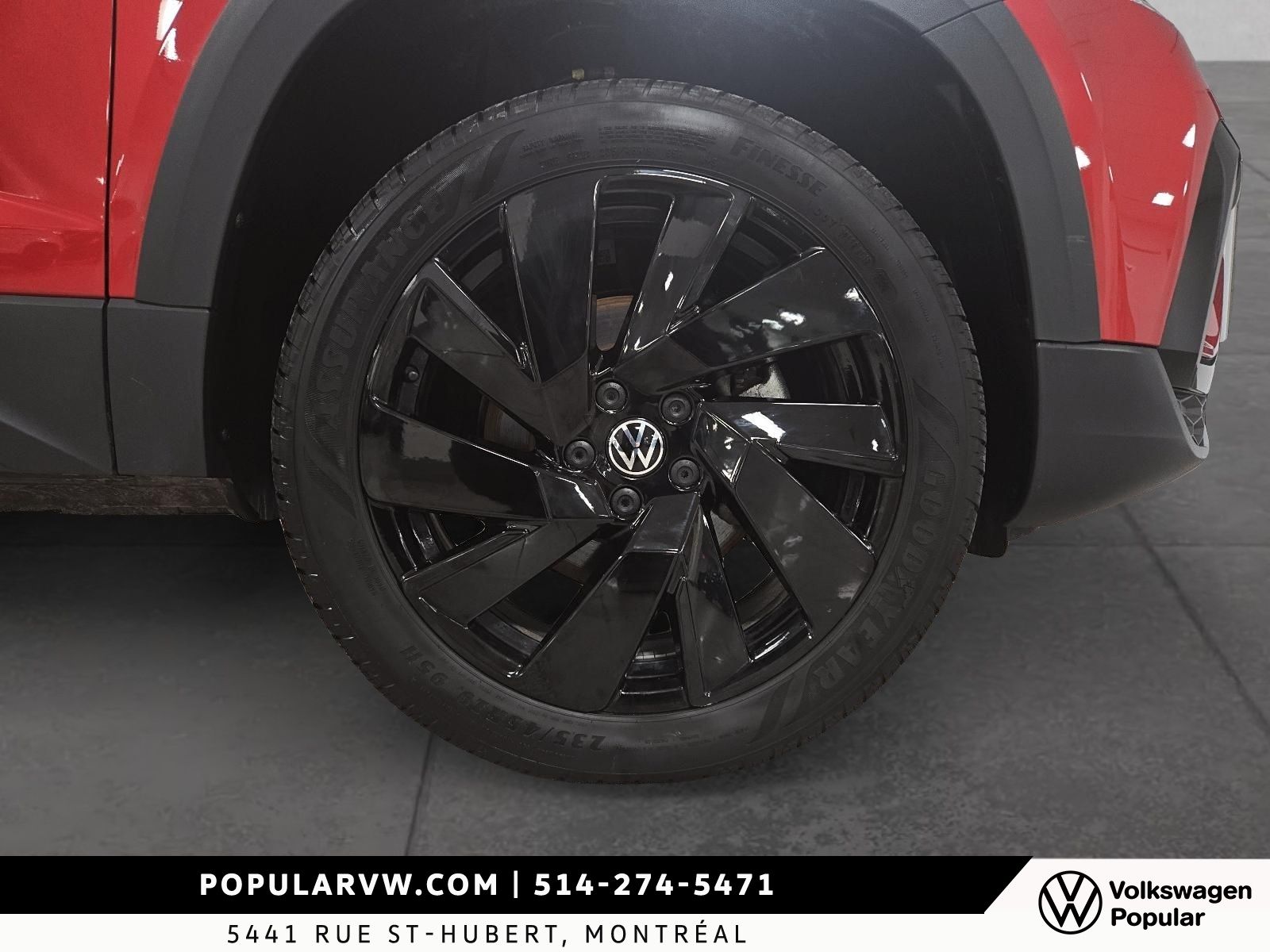 Volkswagen Taos Comfortline 4Motion 2024 Toit Panoramique & Démarreur à Distance!