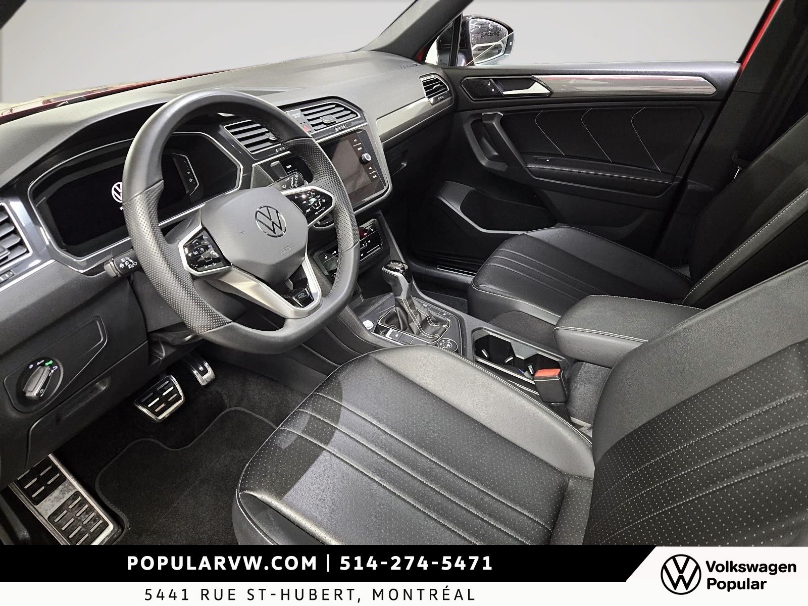 Photo 2024 Volkswagen Tiguan Comfortline R-Line Black Edition #7