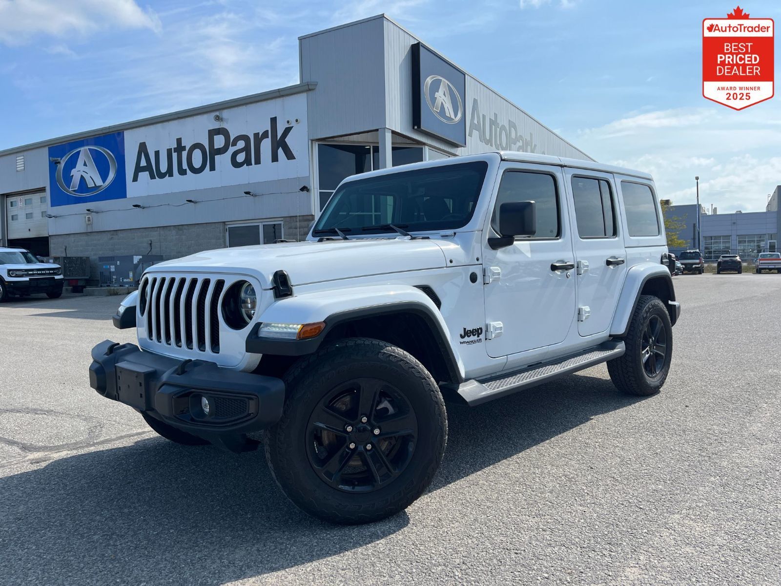 2022 Jeep Wrangler Unlimited Sahara Altitude 4x4