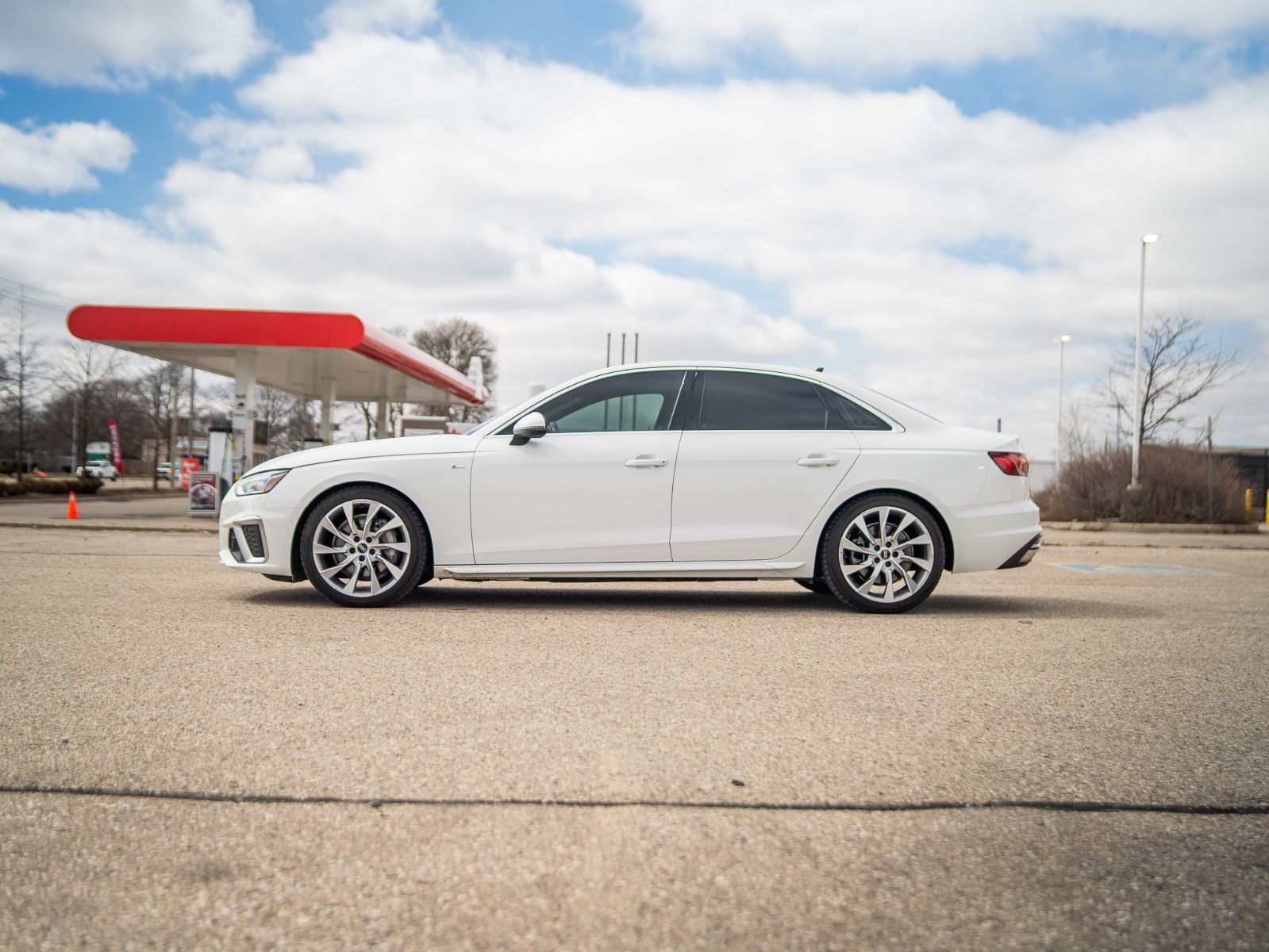 2023 Audi A4 Sedan Progressiv-3