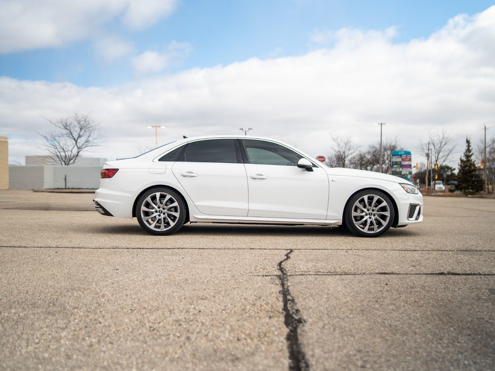 2023 Audi A4 Sedan Progressiv-4