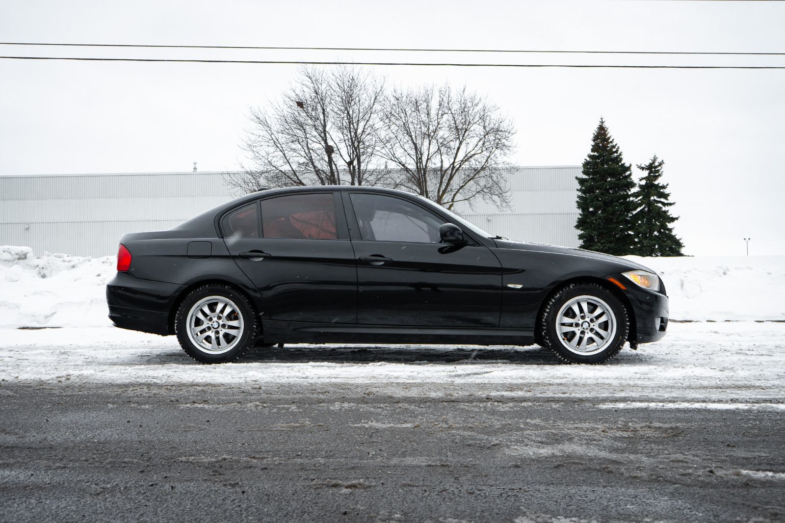 2011 BMW 3 Series 323i-3