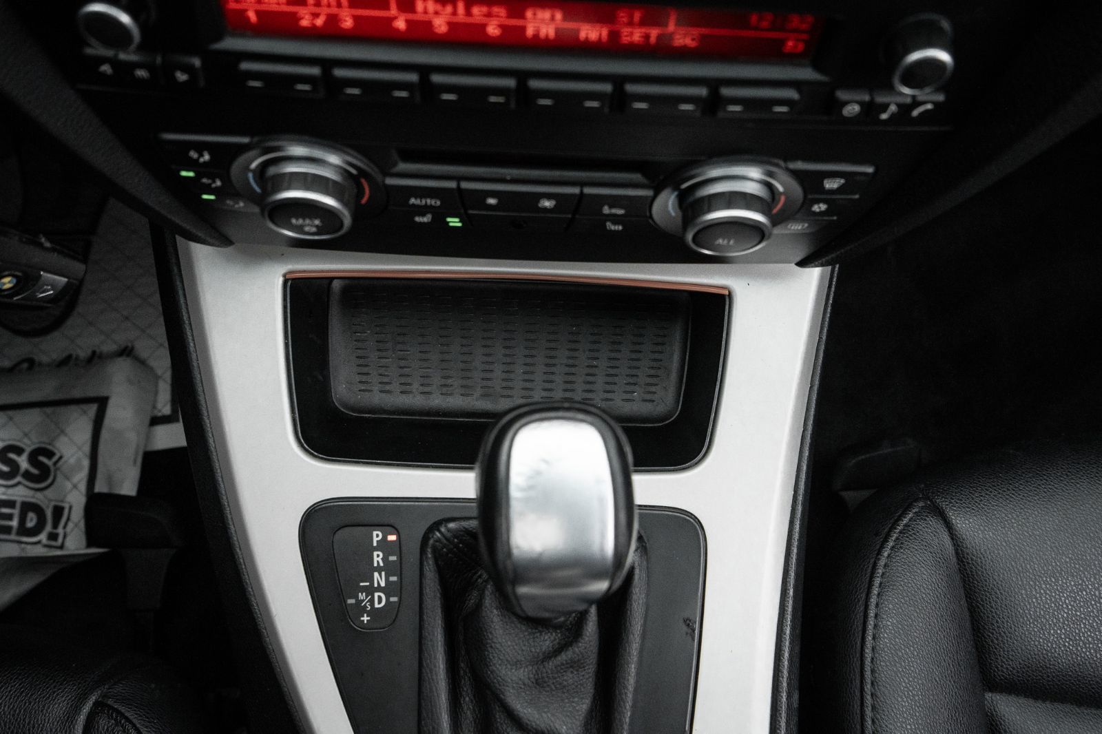 2011 BMW 3 Series 323i-18