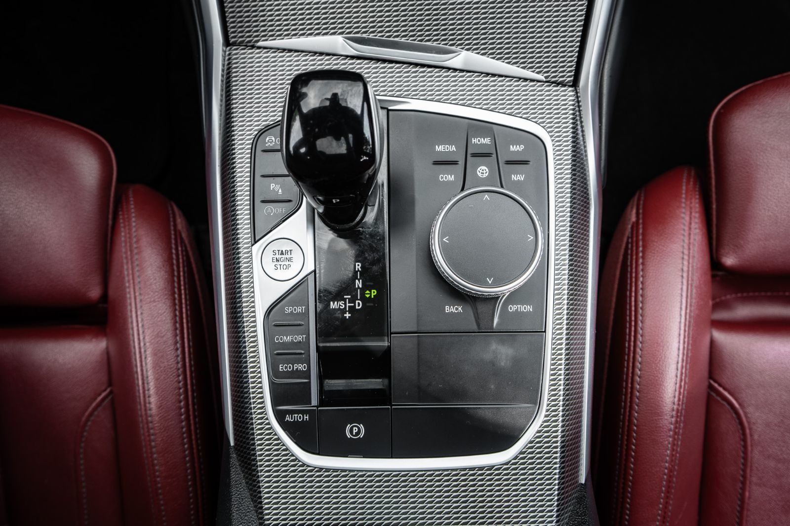 2022 BMW 3 Series 330i xDrive-18