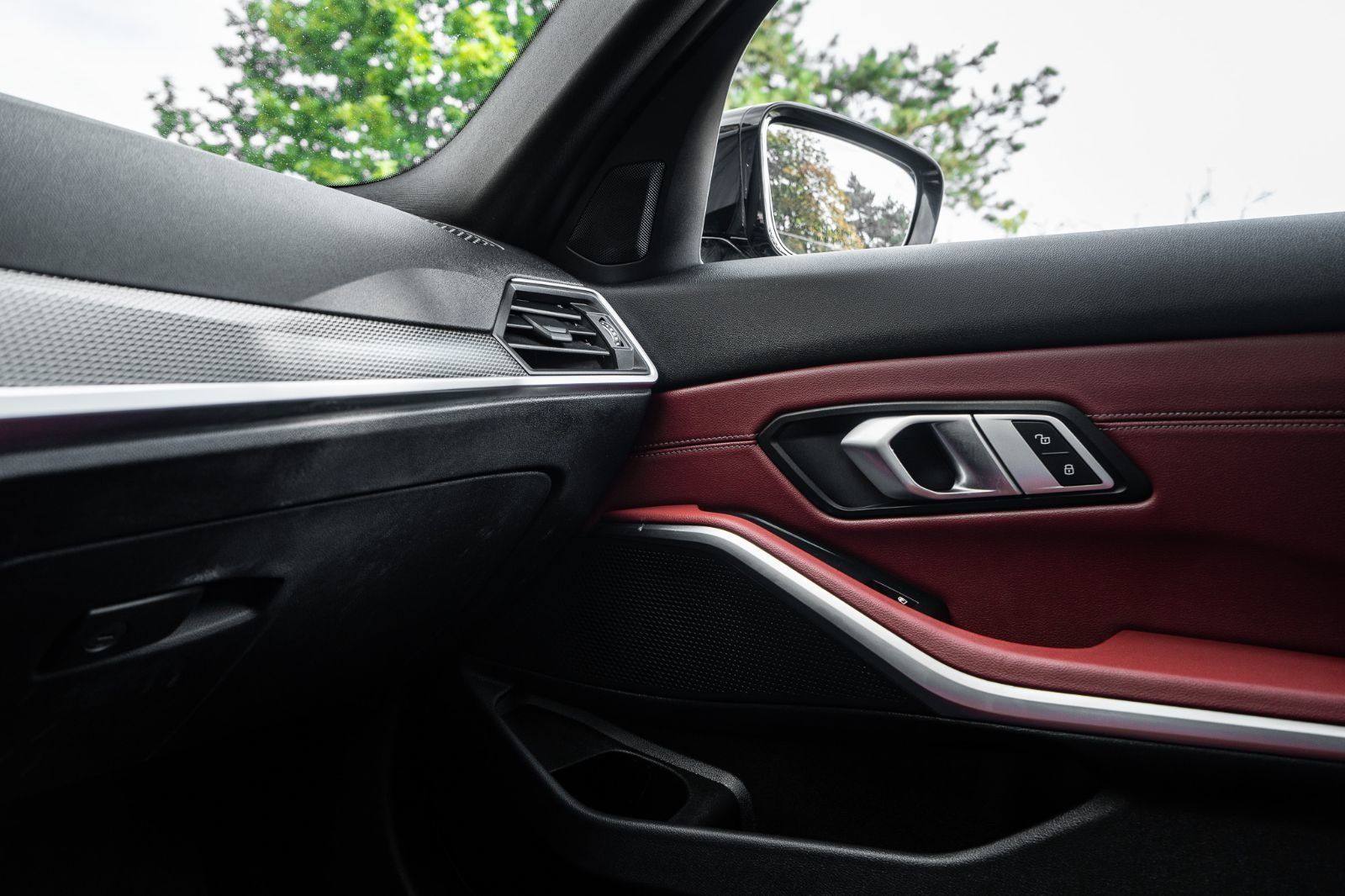 2022 BMW 3 Series 330i xDrive-19