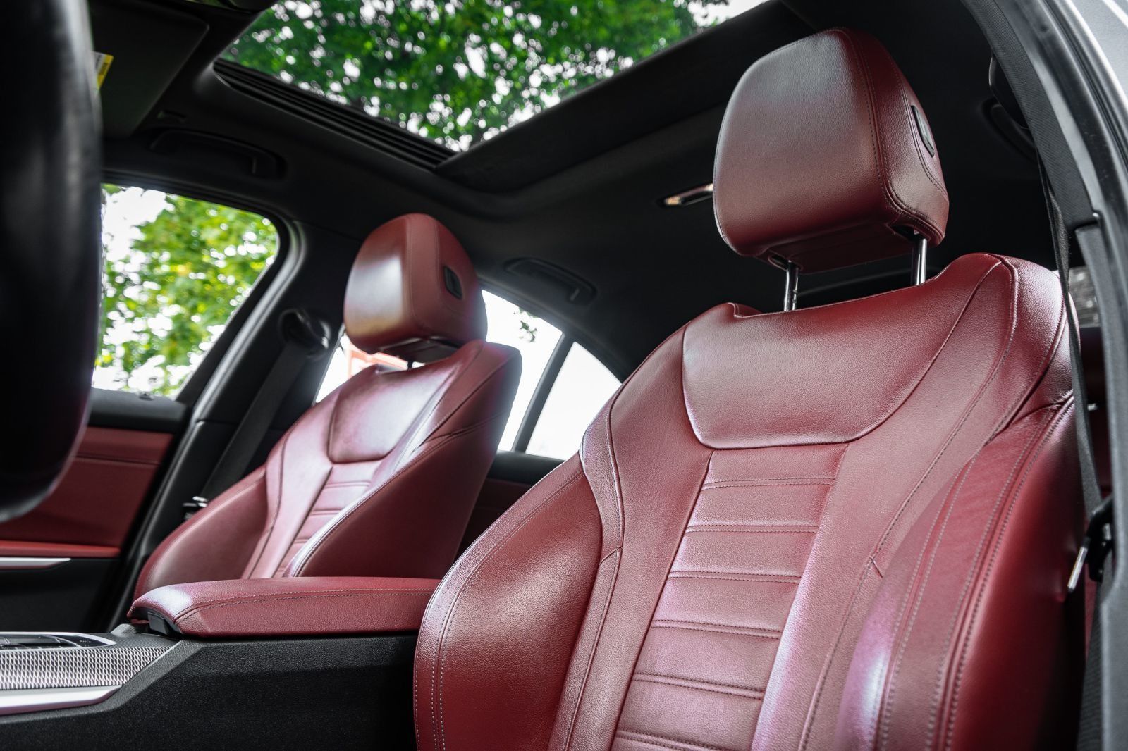 2022 BMW 3 Series 330i xDrive-25