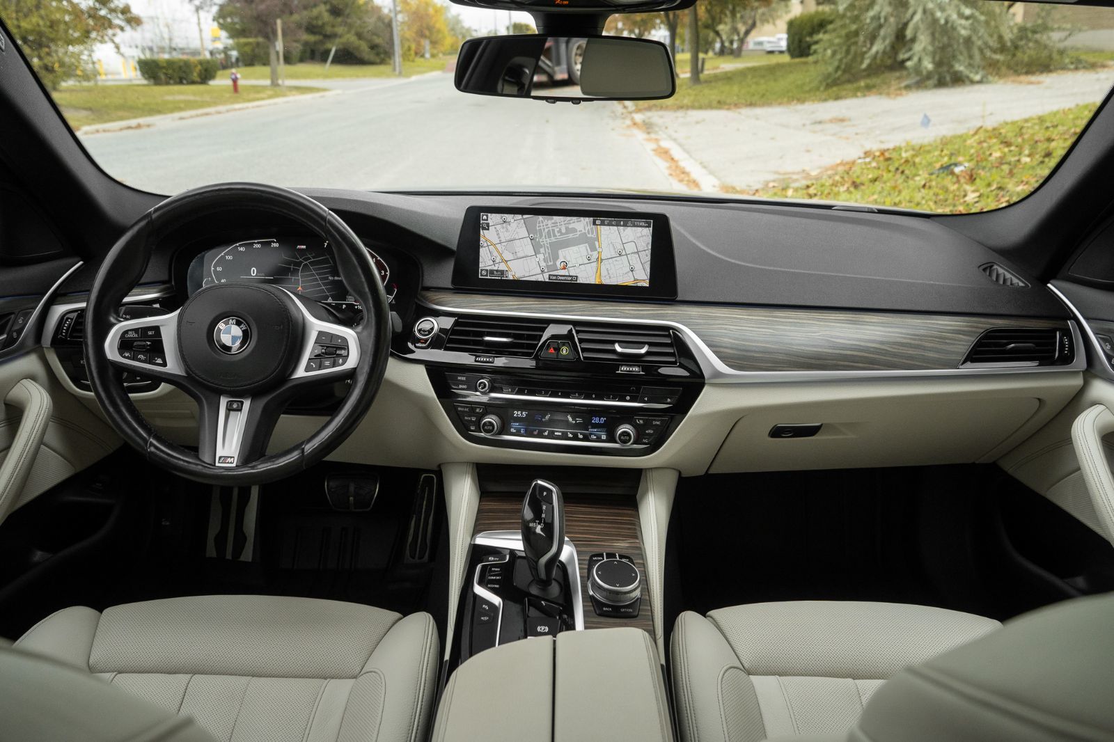 2020 BMW 5 Series 530i xDrive-7