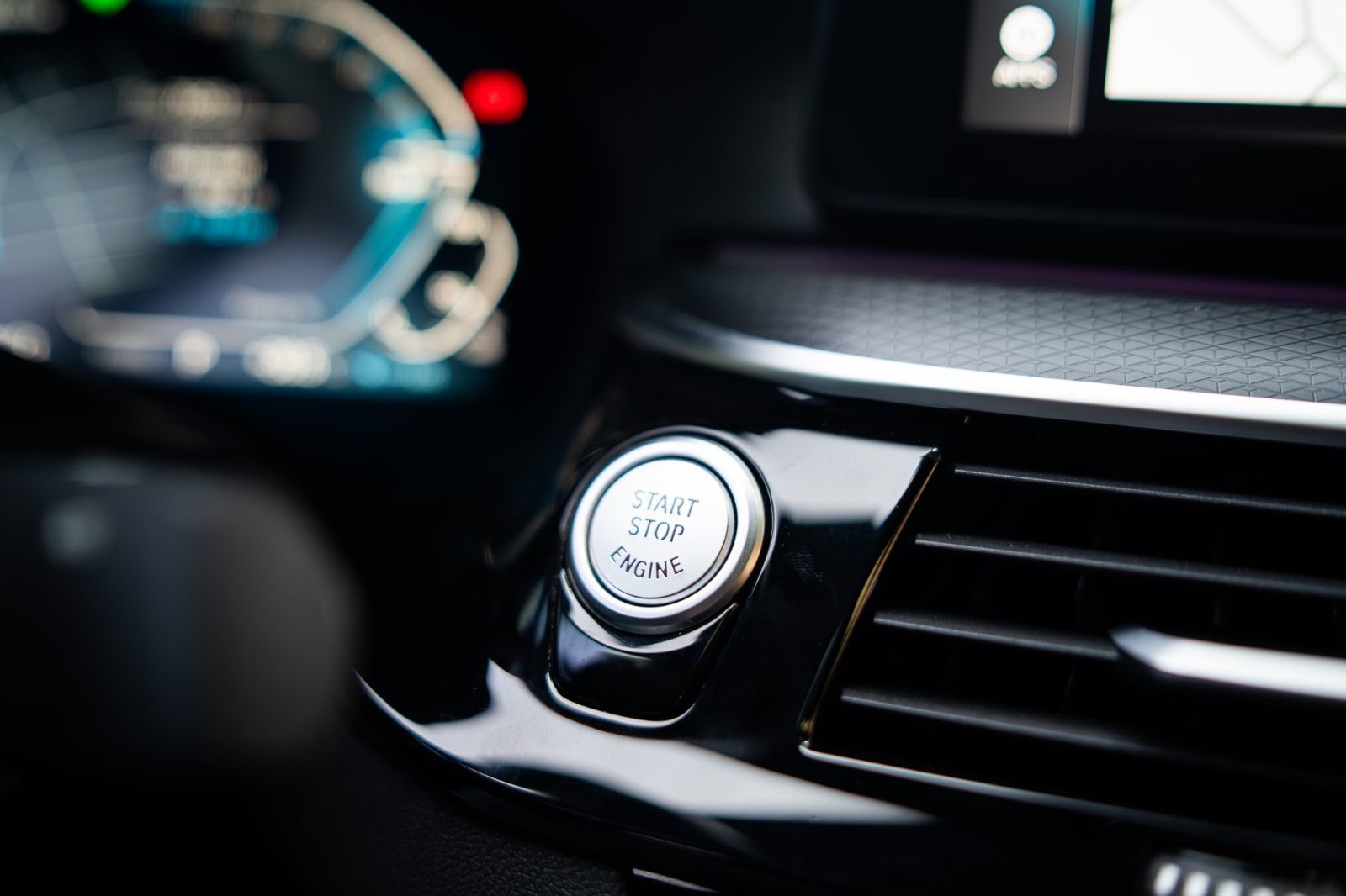 2023 BMW 5 Series 530e xDrive-18