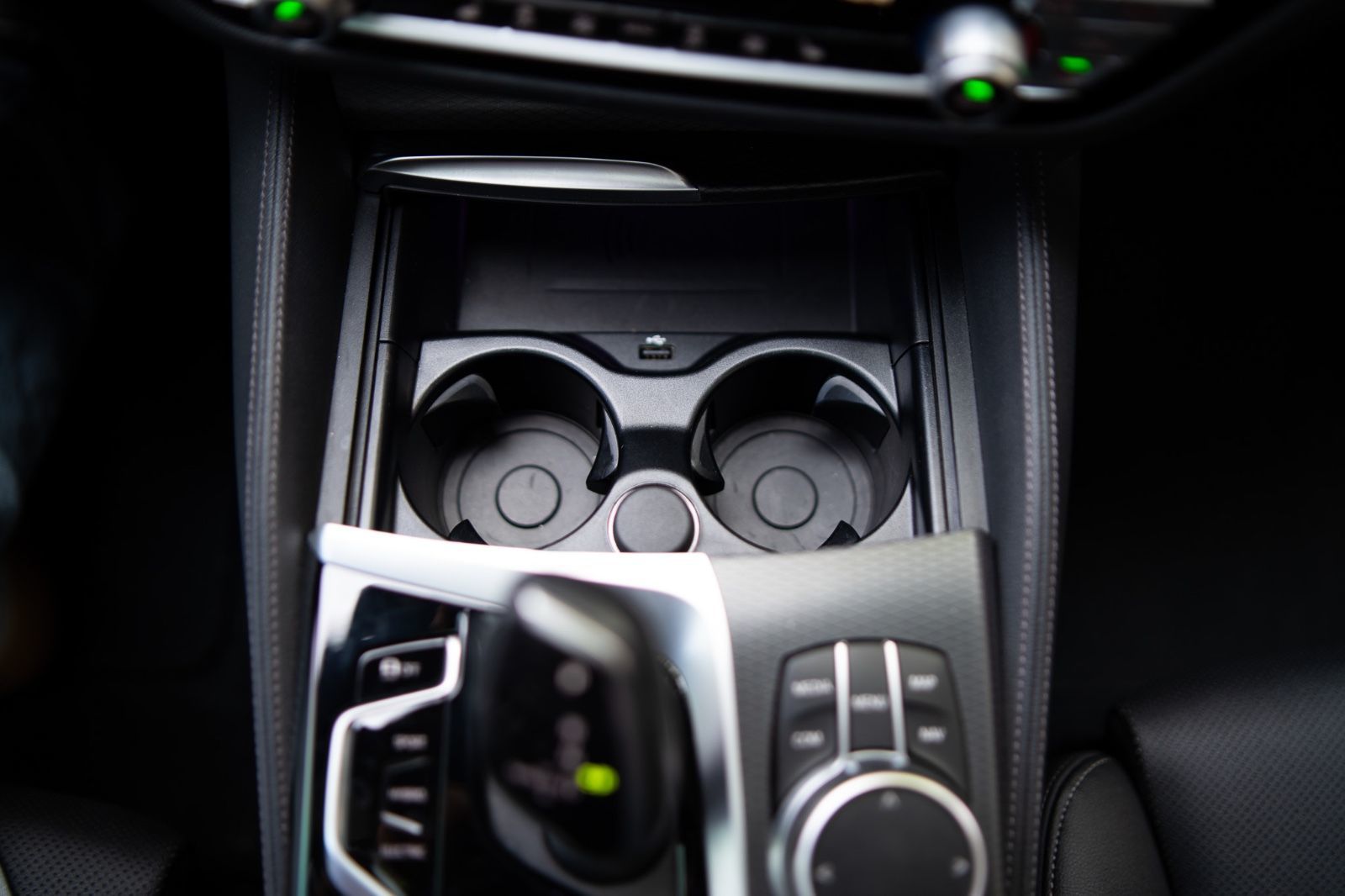 2023 BMW 5 Series 530e xDrive-29