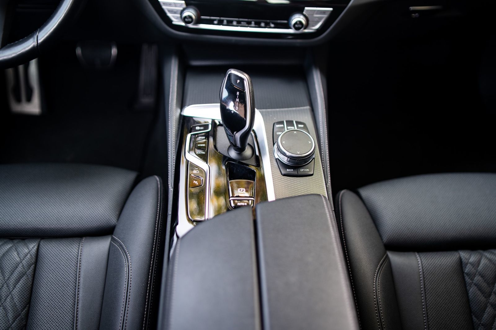 2023 BMW 5 Series 530e xDrive-26