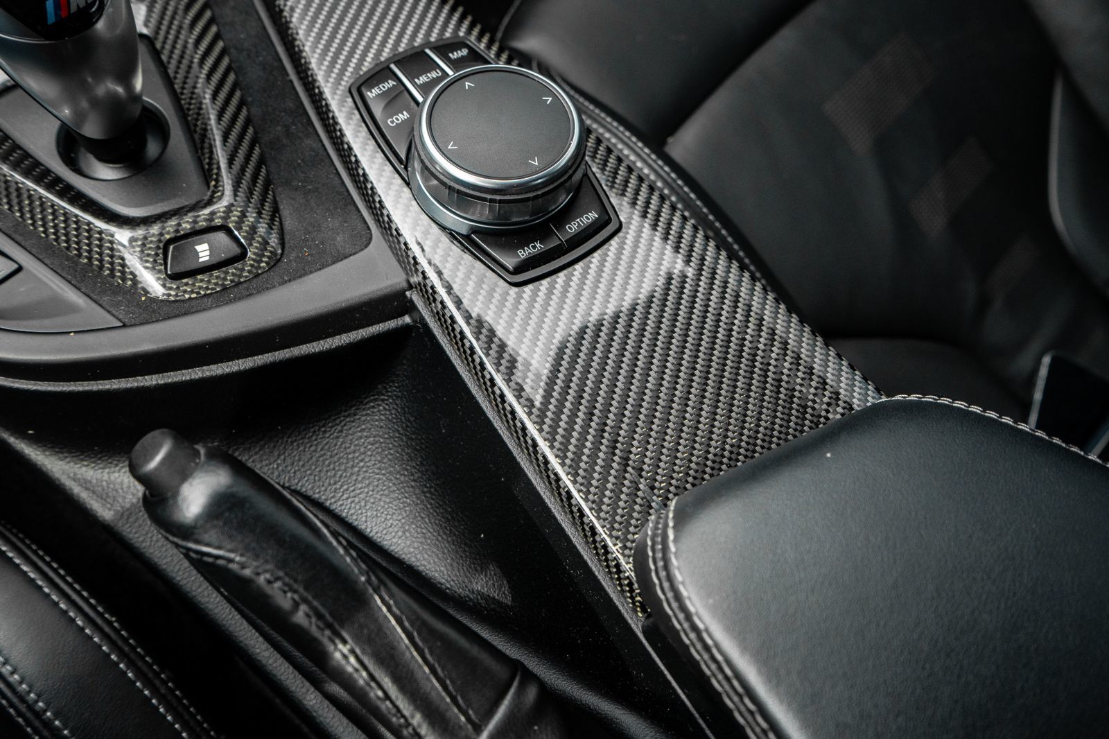 2019 BMW M4-21