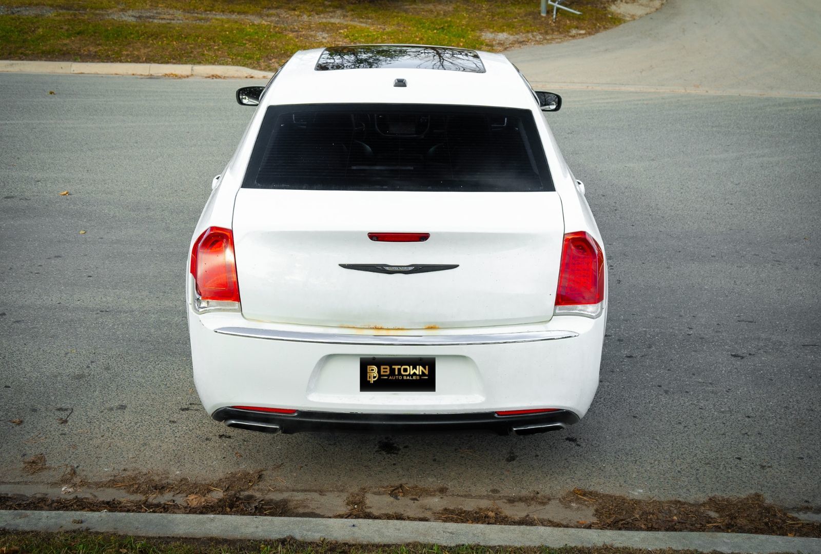 2015 Chrysler 300 Touring L-6