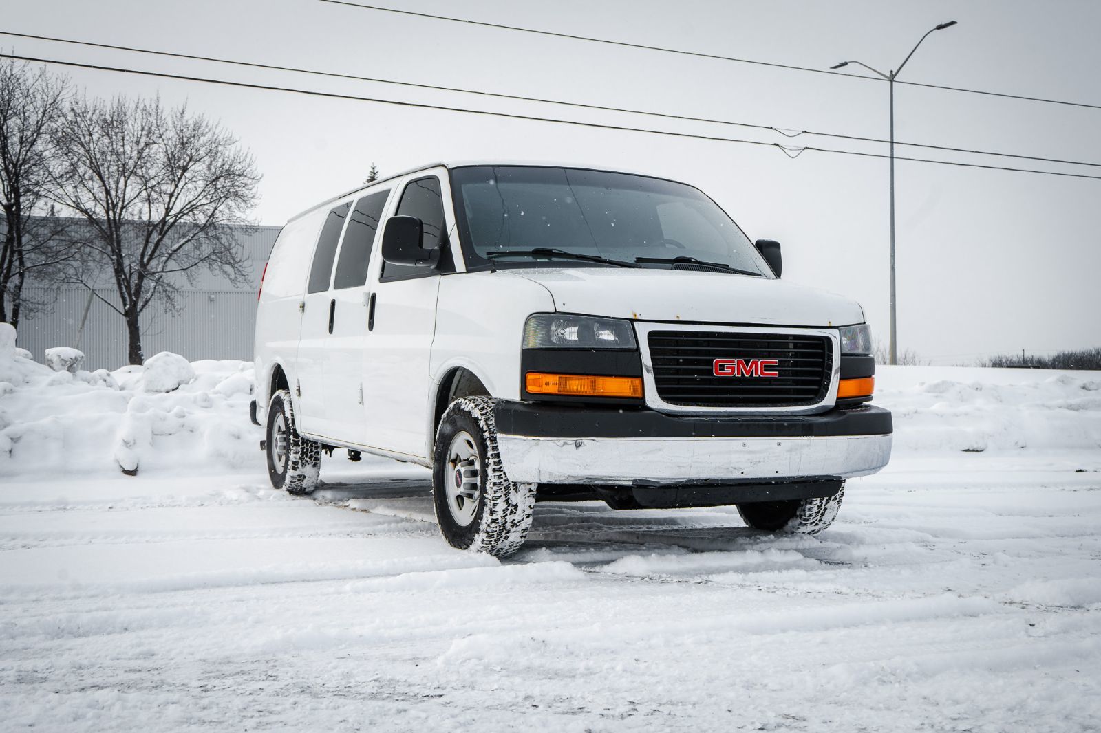 2015 GMC Savana Cargo Van-2