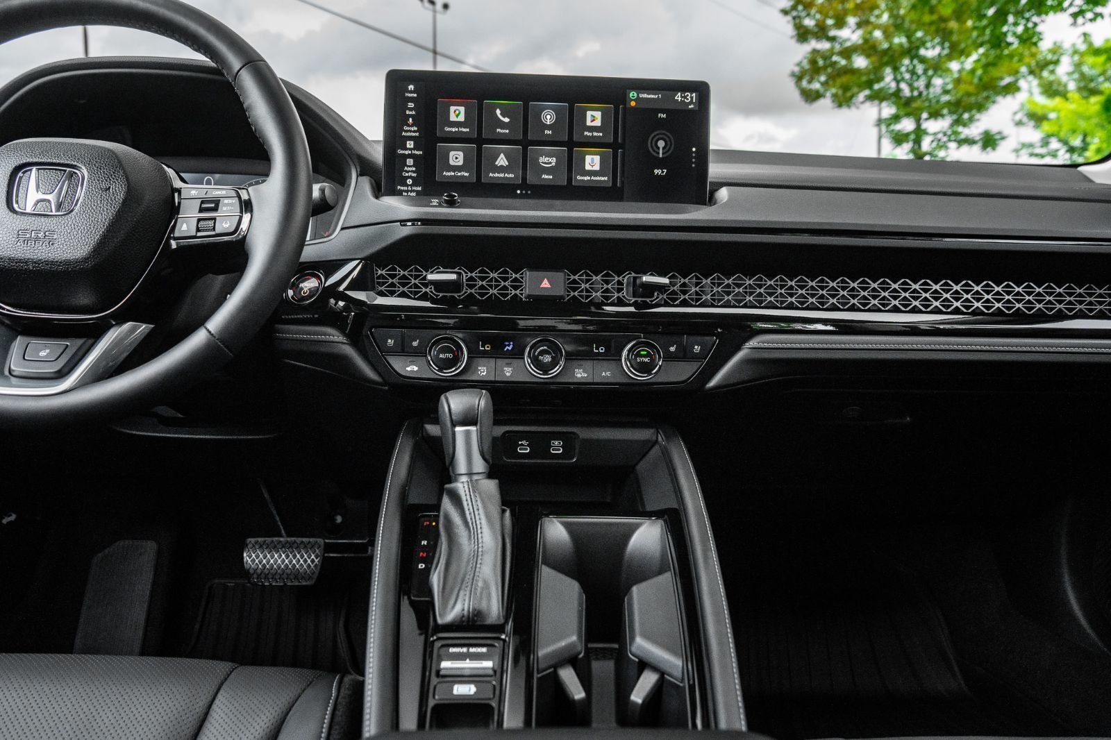 2025 Honda Accord Hybrid Touring-7