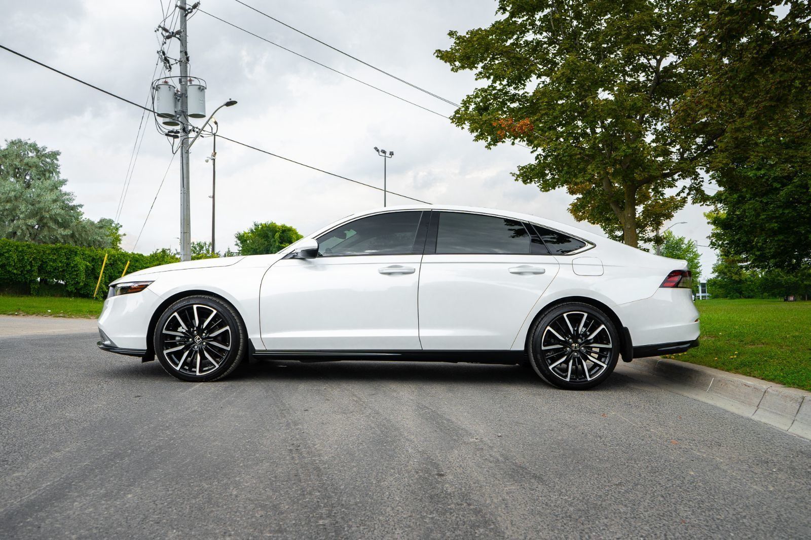 2025 Honda Accord Hybrid Touring-4