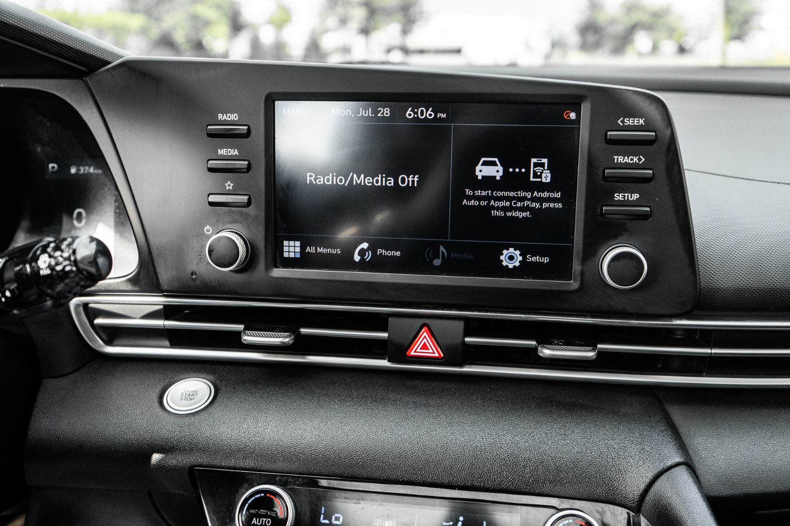 2021 Hyundai Elantra Preferred Tech-13