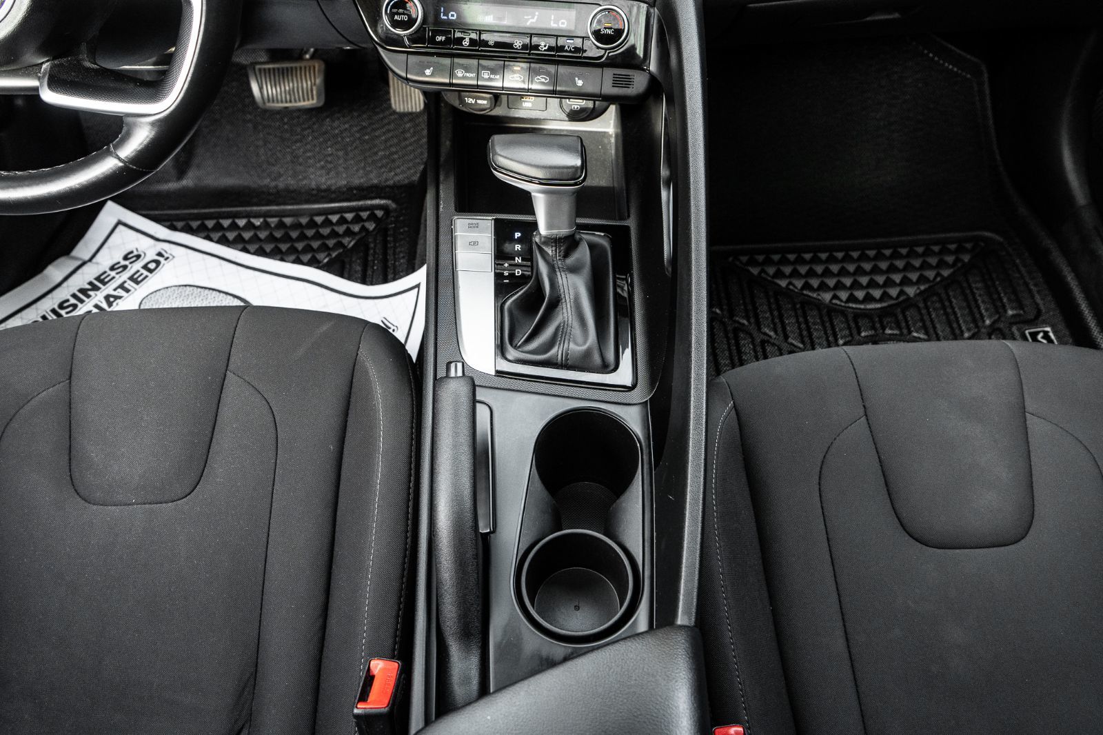 2021 Hyundai Elantra Preferred Tech-8