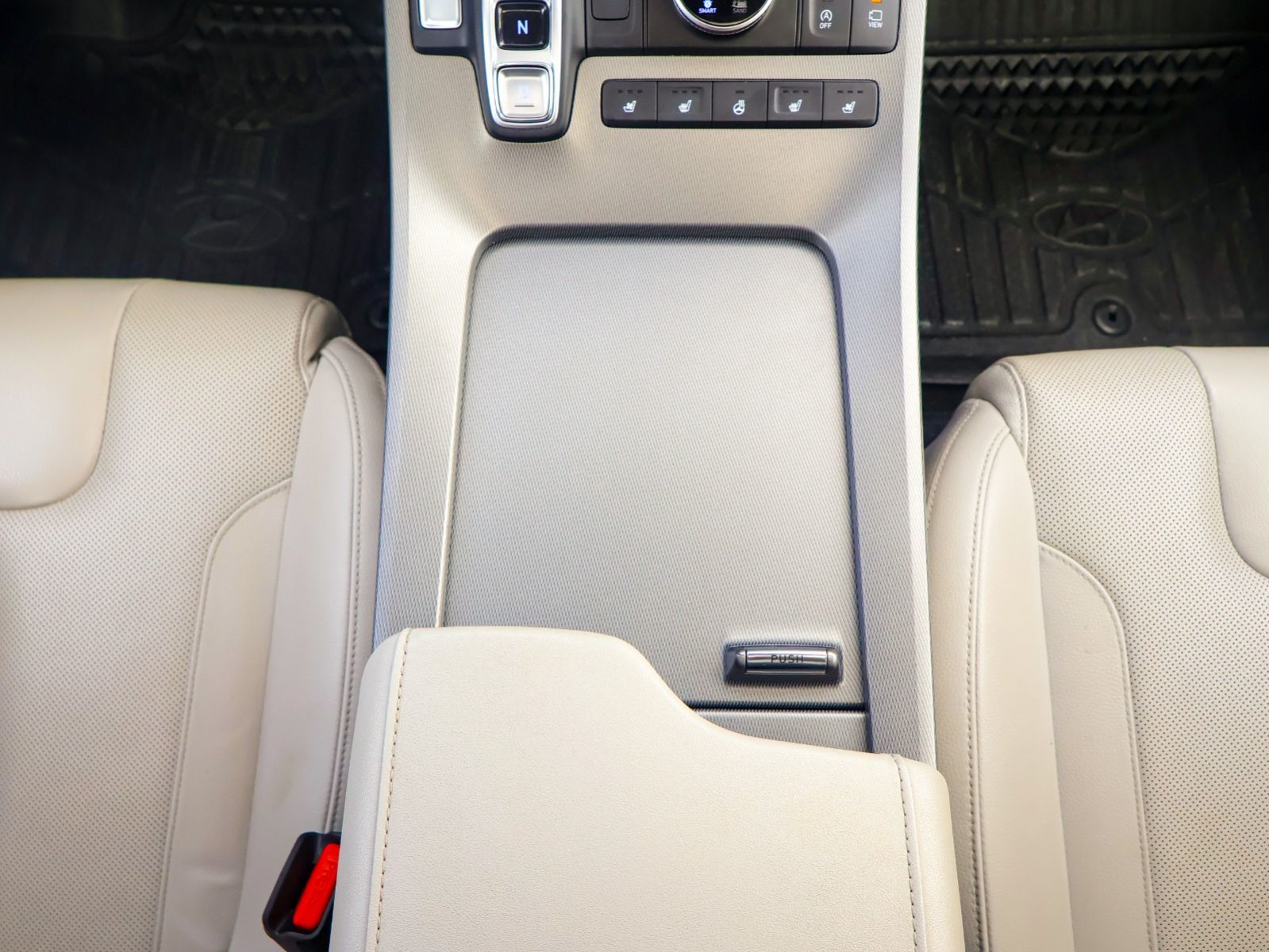 2020 Hyundai Palisade Luxury-20