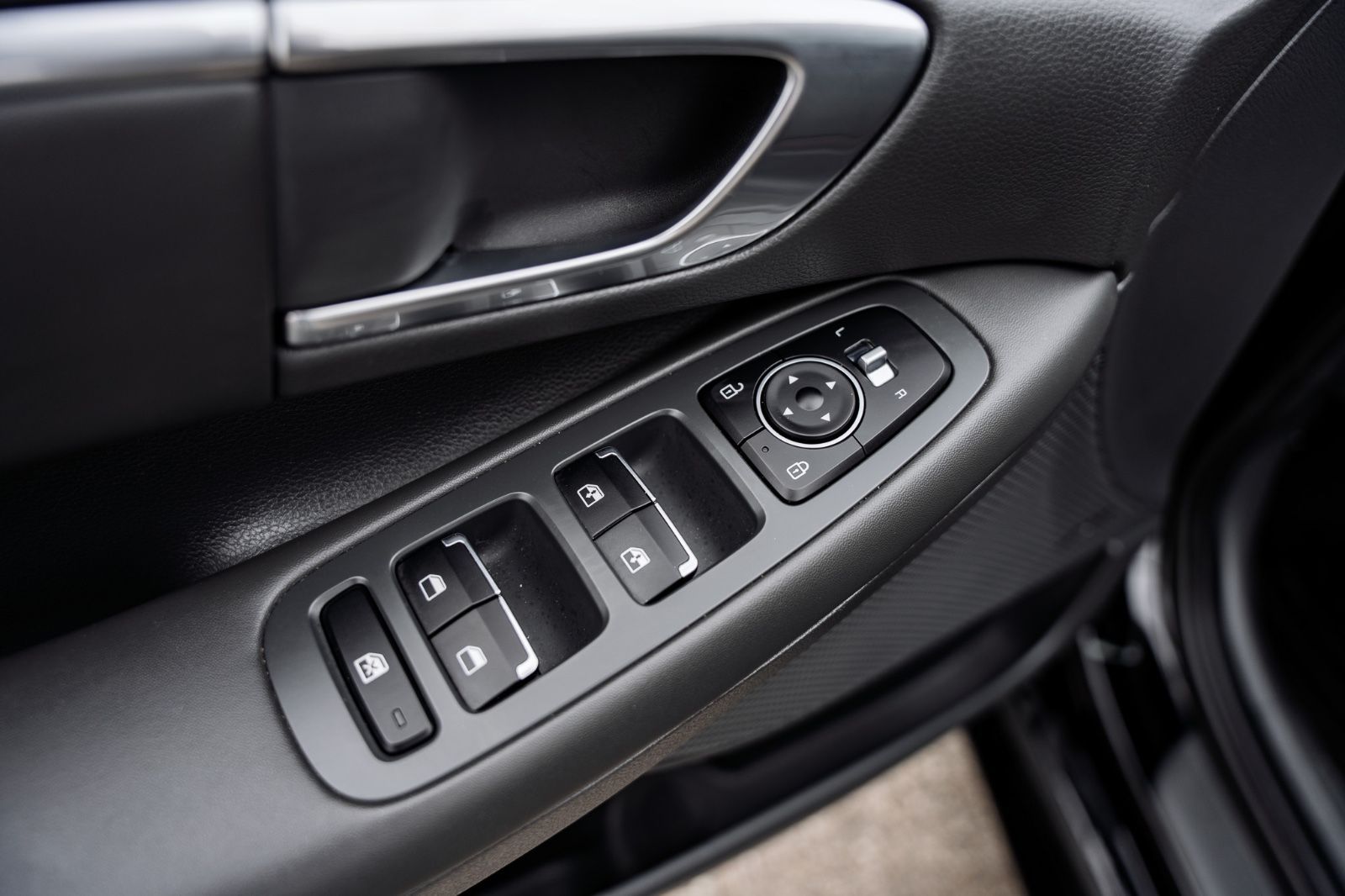 2023 Hyundai Sonata Sport-24