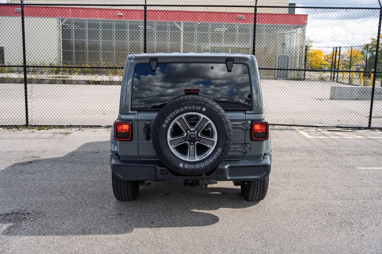 2021 Jeep Wrangler Unlimited Sahara-6