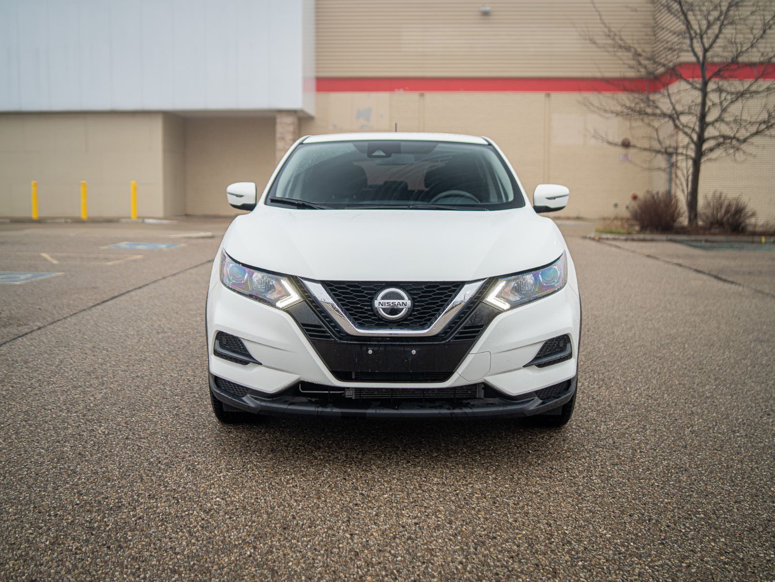 2023 Nissan Qashqai S-1