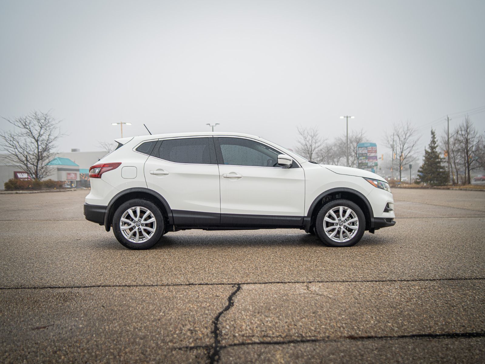 2023 Nissan Qashqai S-4