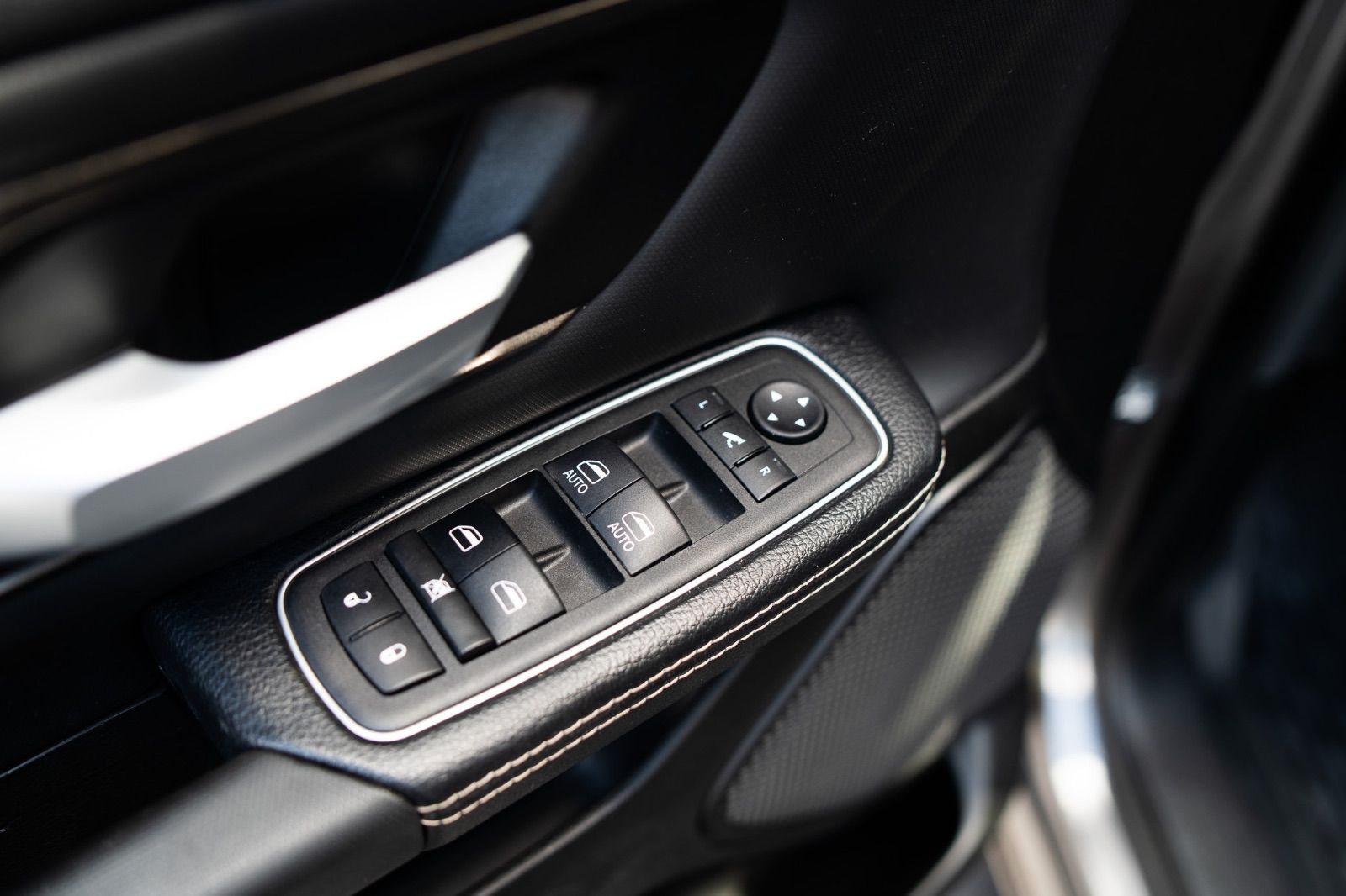 2023 Ram 1500 Sport-30