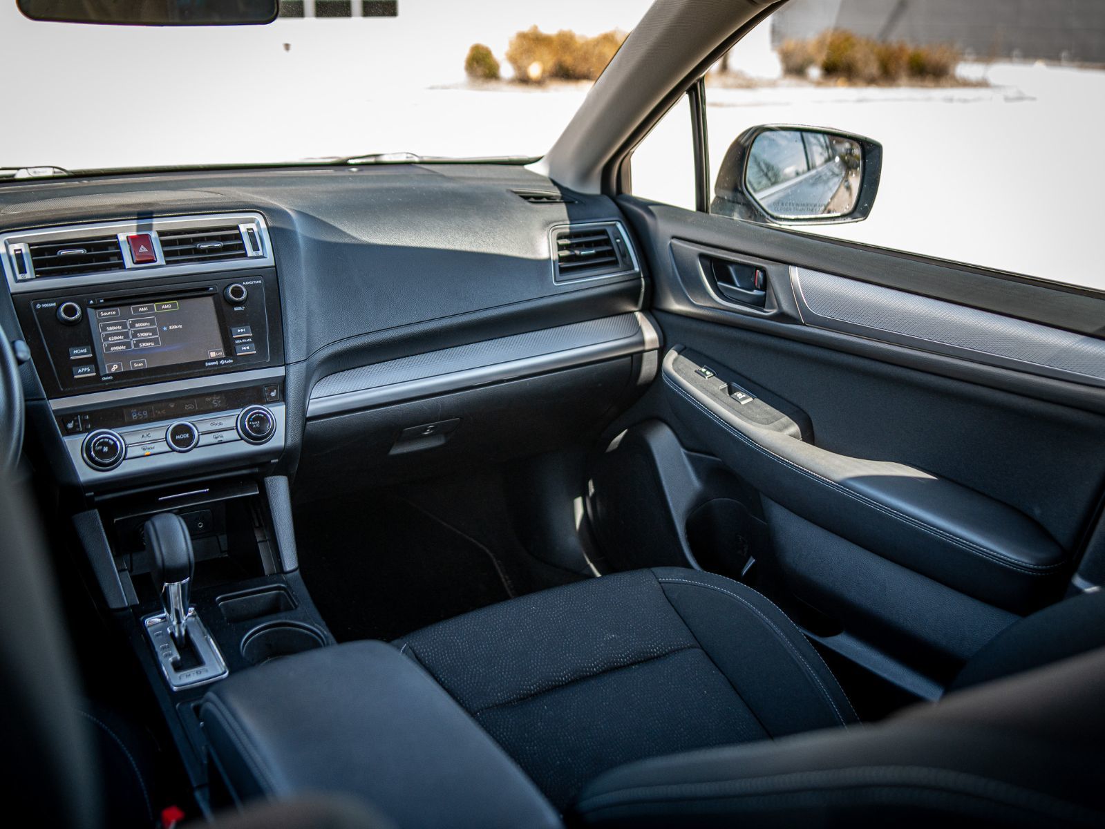 2015 Subaru Legacy 2.5i AWD-12