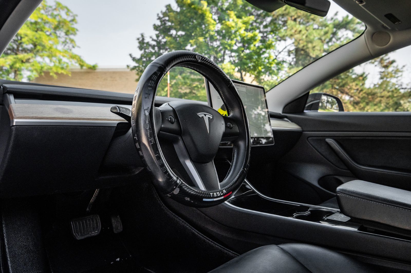 2020 Tesla Model 3 Standard Range Plus-19