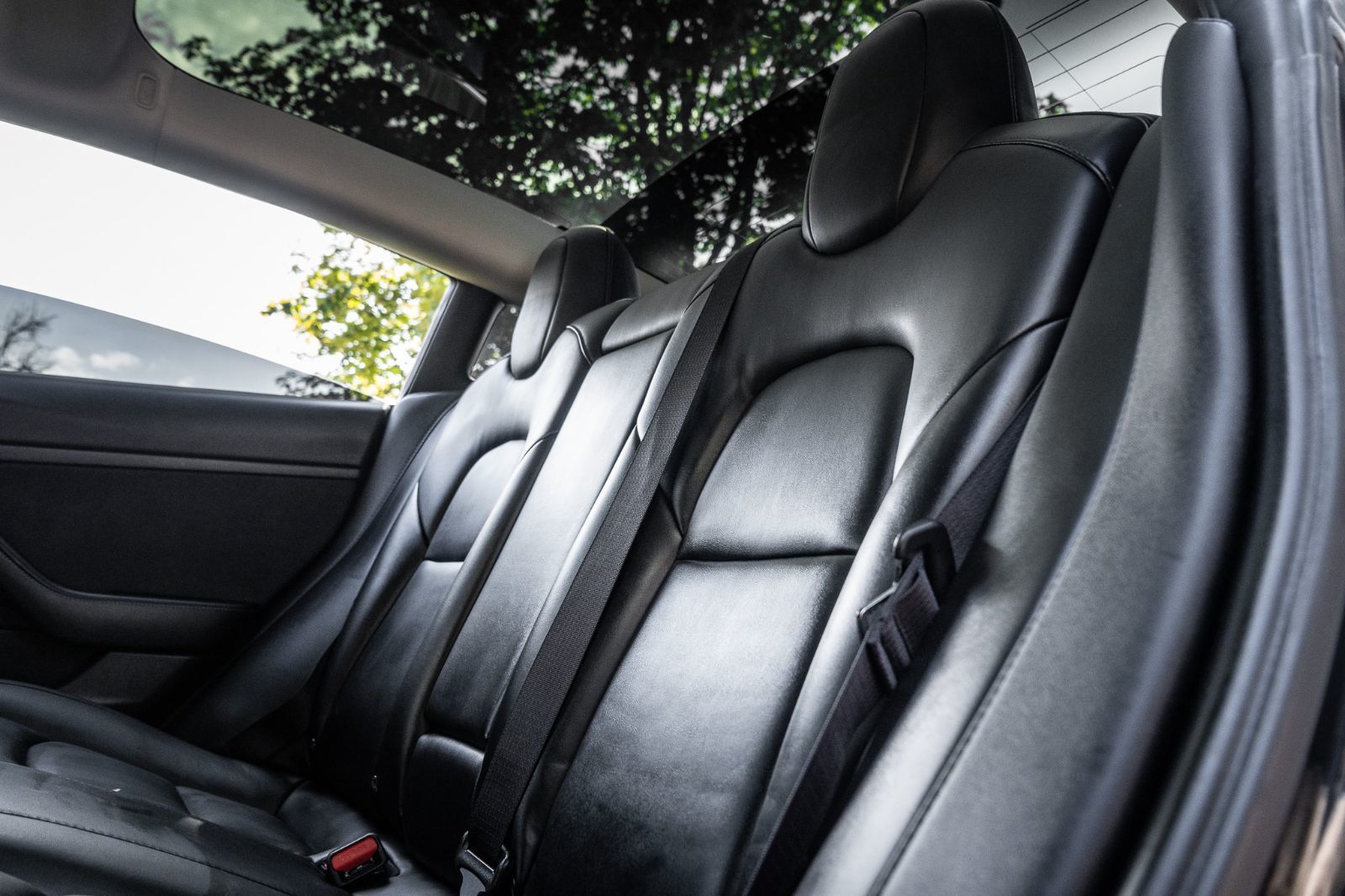 2020 Tesla Model 3 Standard Range Plus-23
