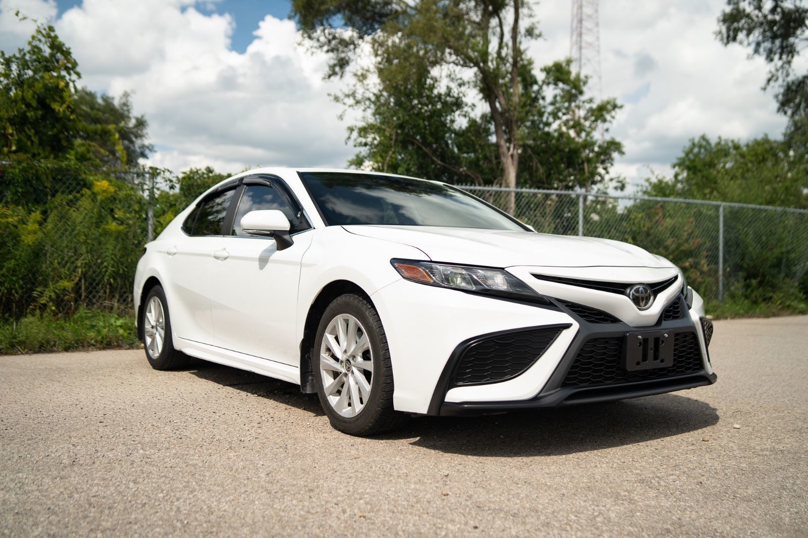 2022 Toyota Camry SE-2