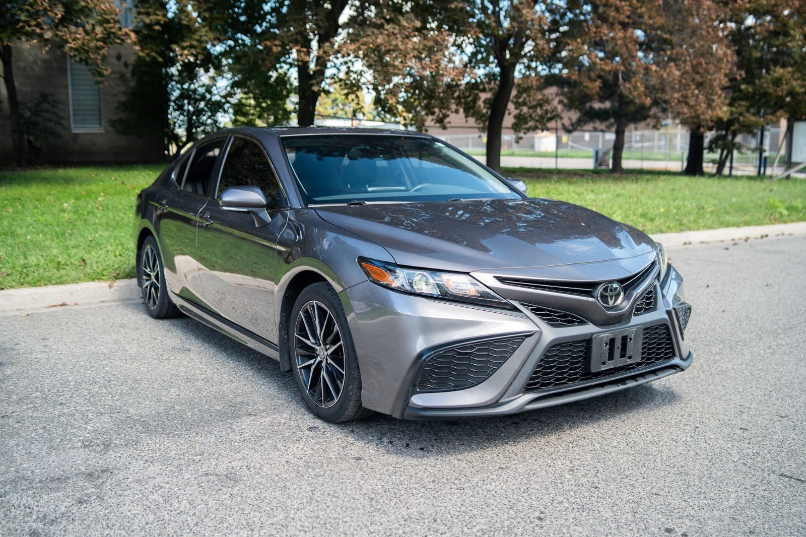 2024 Toyota Camry SE UPGRADE AWD-2