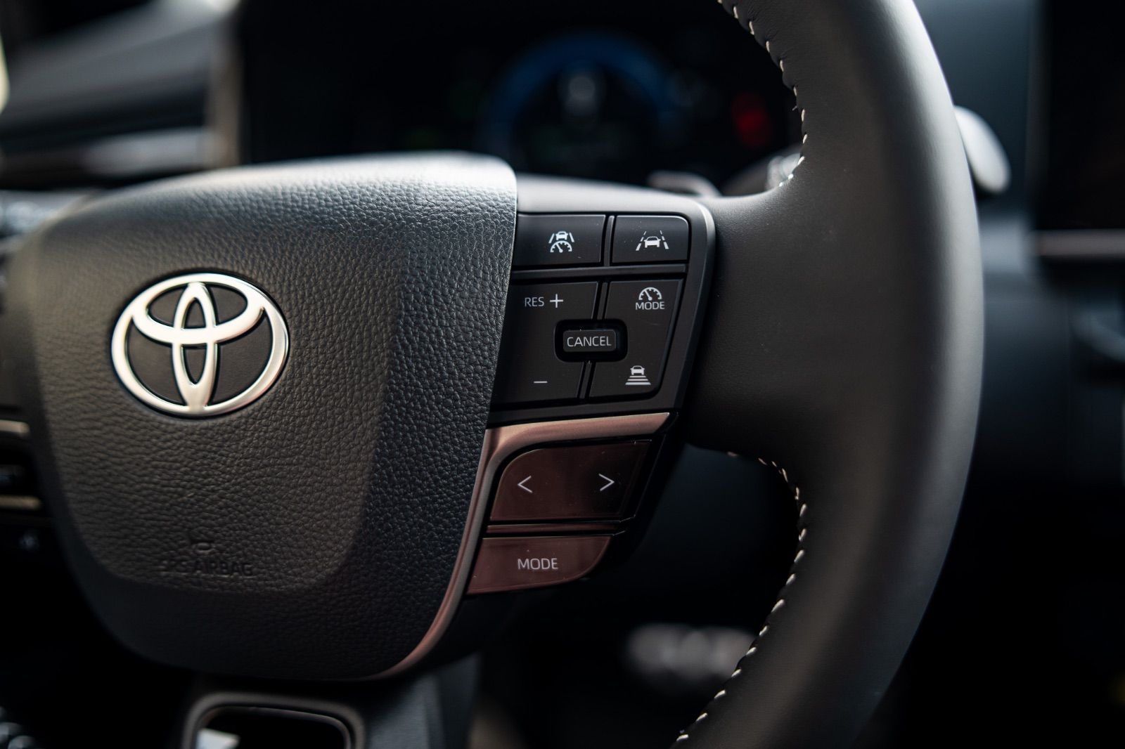 2026 Toyota Camry SE UPGRADE AWD-22