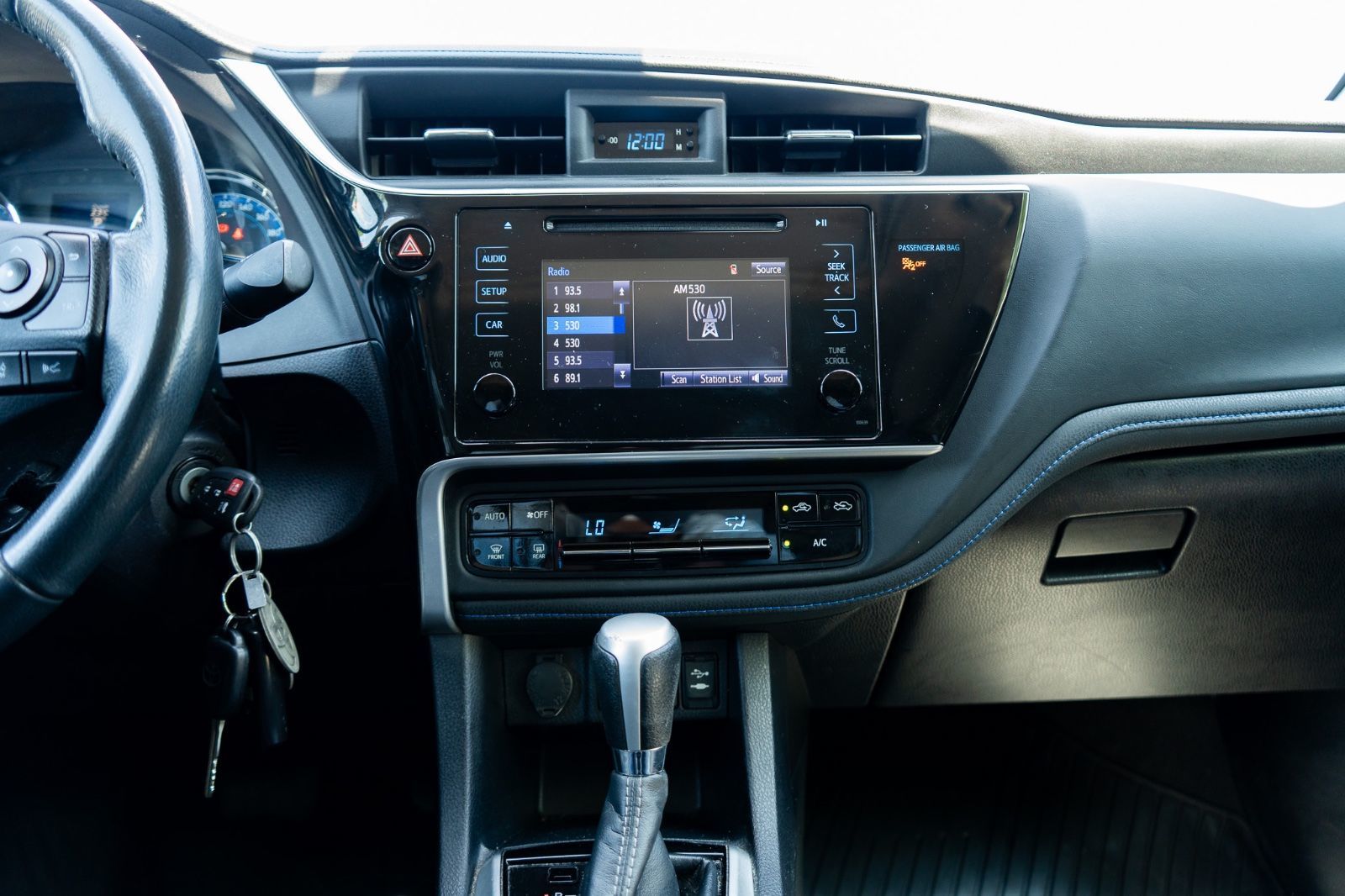 2019 Toyota Corolla SE UPGRADE-13