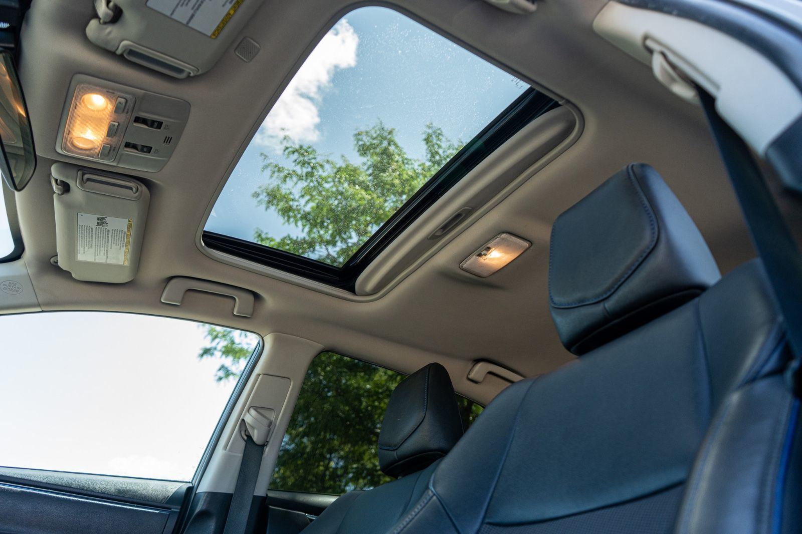 2019 Toyota Corolla SE UPGRADE-8