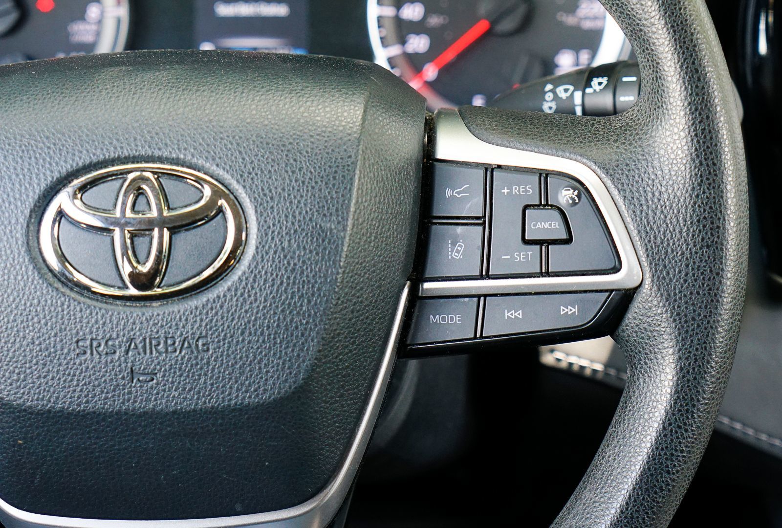 2022 Toyota Highlander LE AWD-15