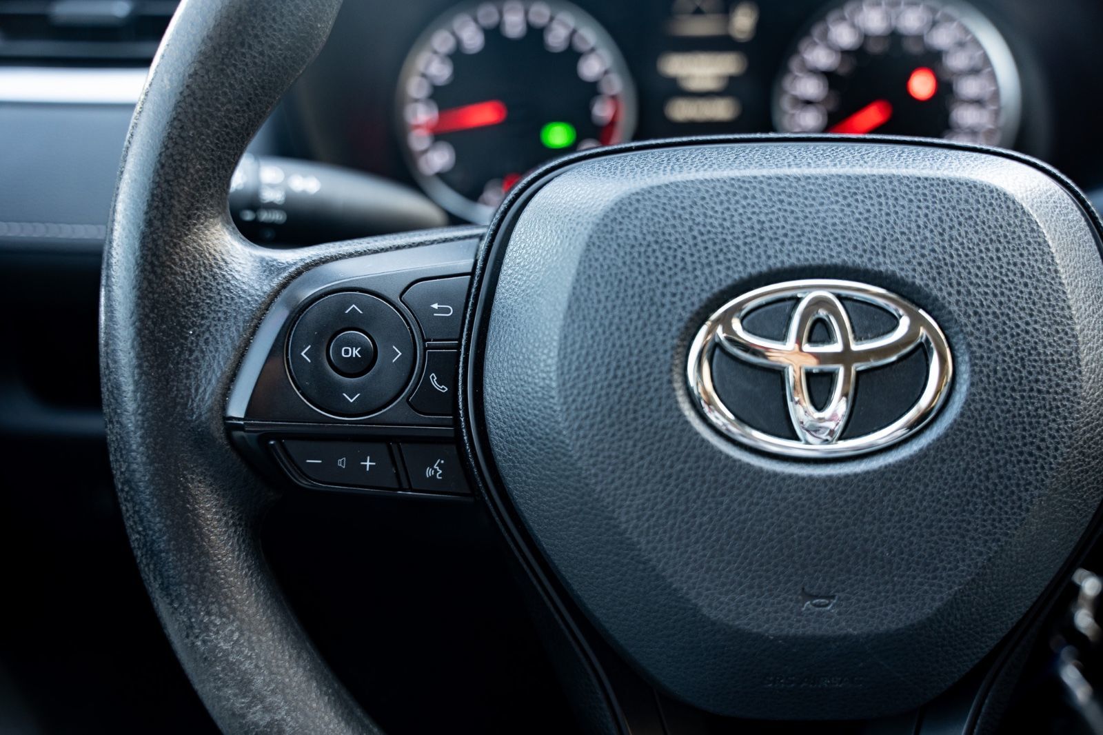 2019 Toyota RAV4 LE AWD-9
