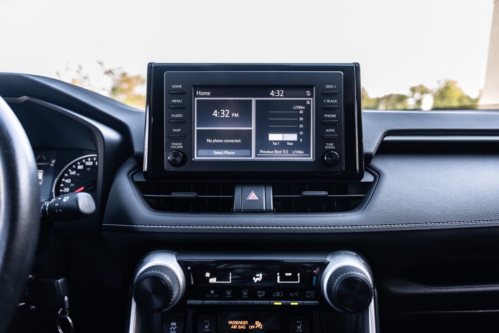 2019 Toyota RAV4 LE AWD-8