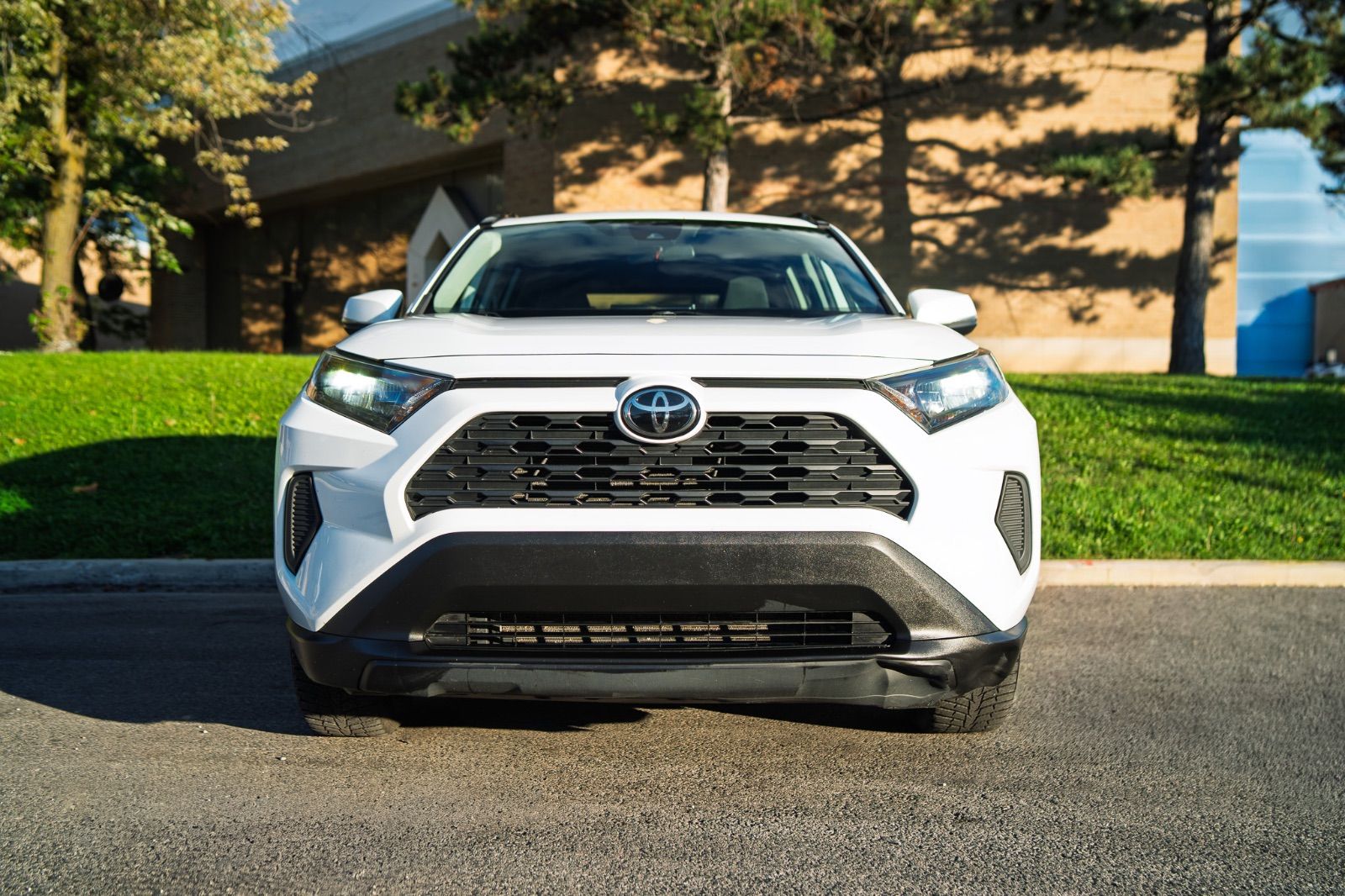 2021 Toyota RAV4 LE-21