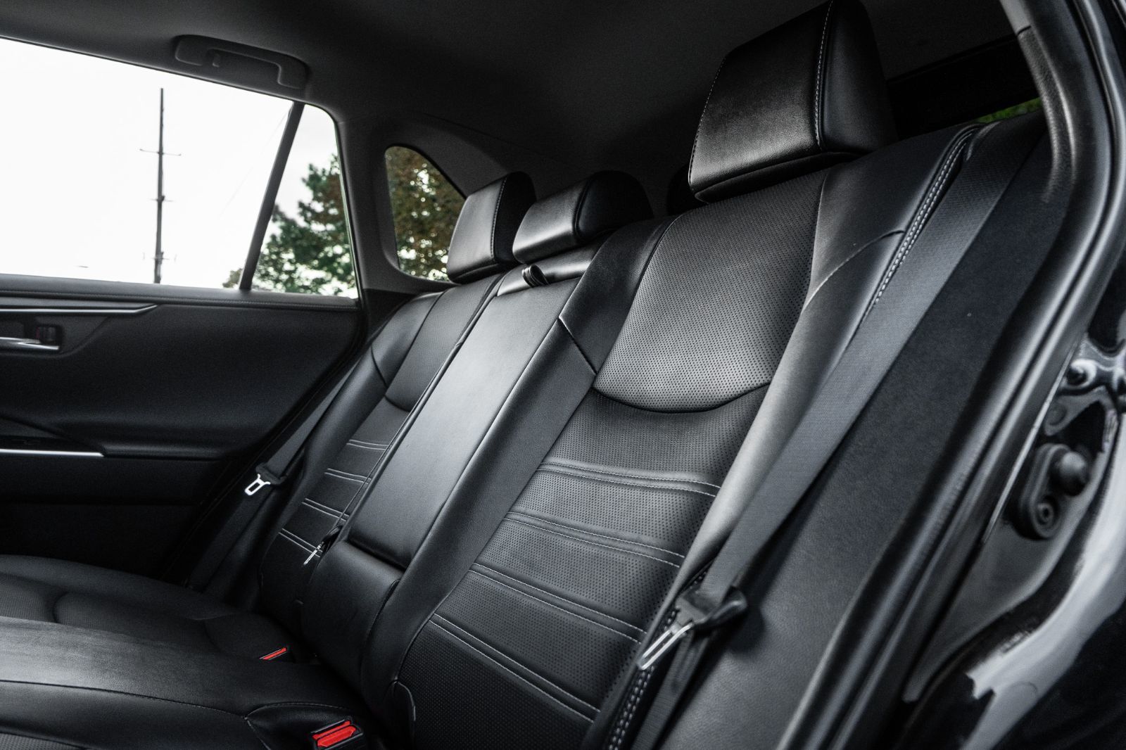 2022 Toyota RAV4 Limited-26