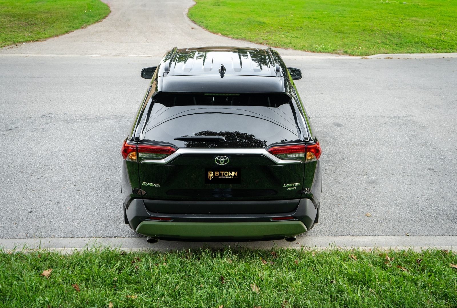 2022 Toyota RAV4 Limited-5