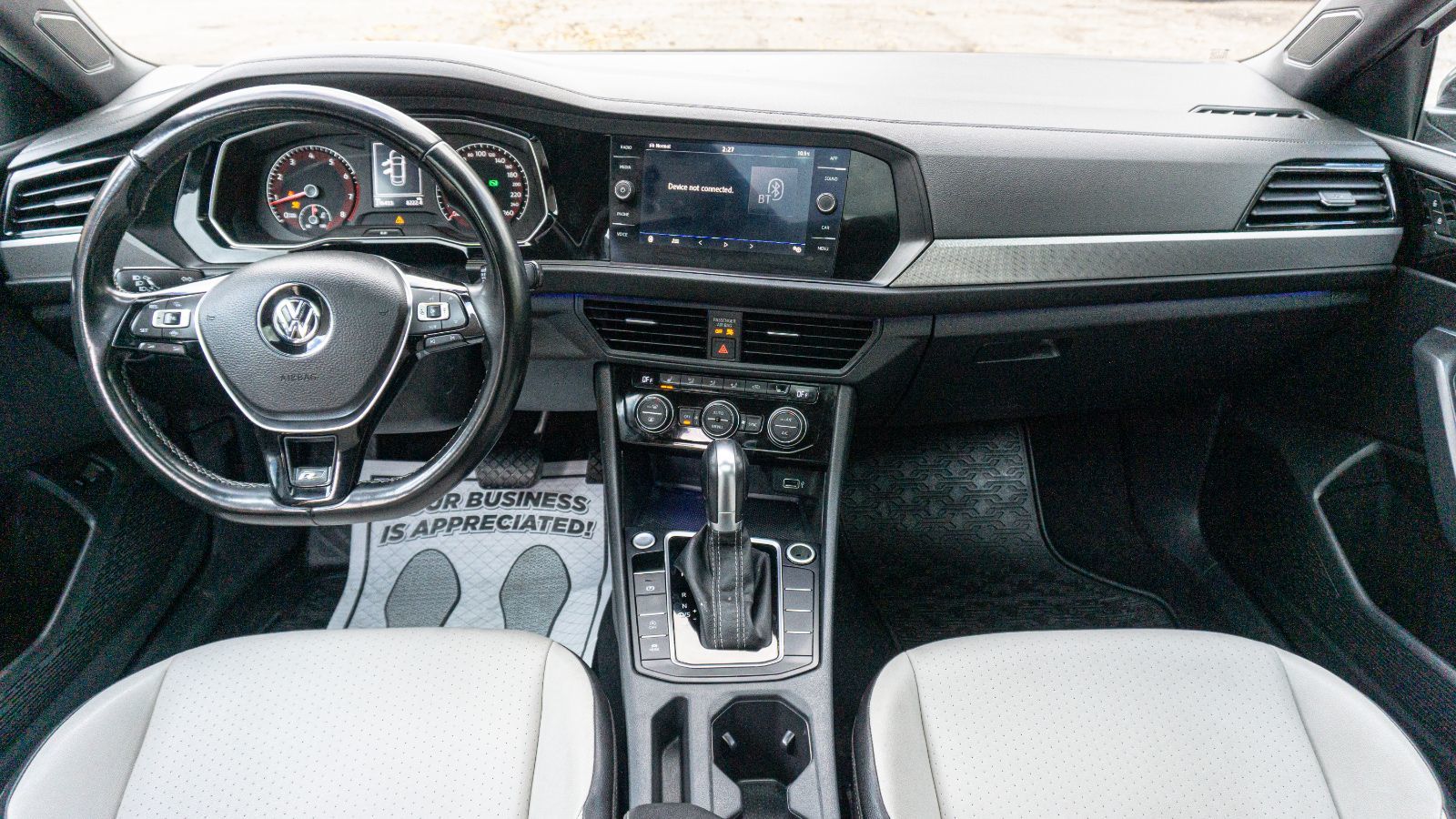 2019 Volkswagen Jetta Highline R-LINE-7