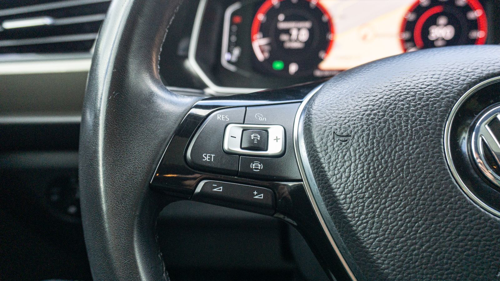 2019 Volkswagen Jetta Execline-10