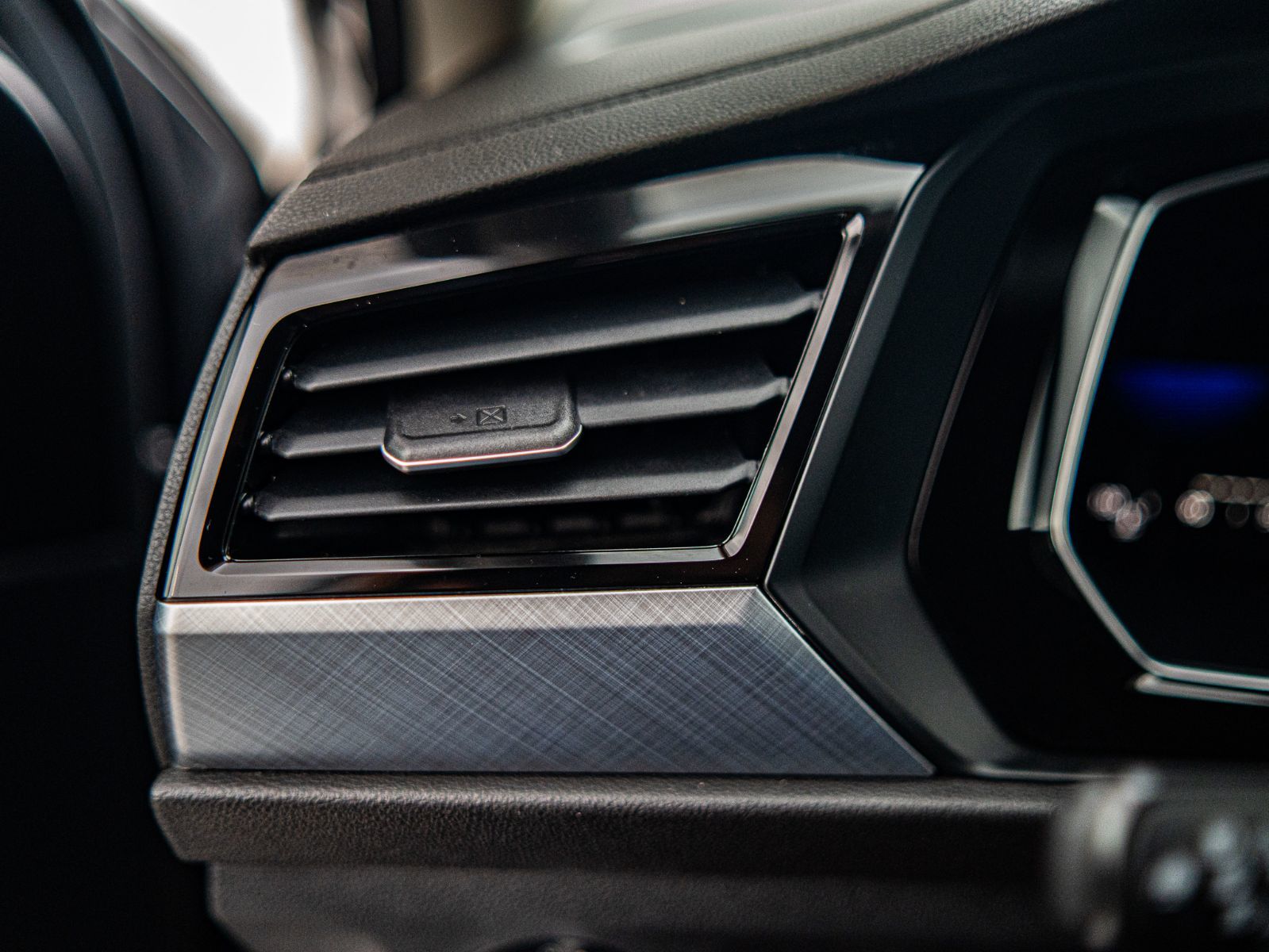 2022 Volkswagen Jetta Comfortline-14