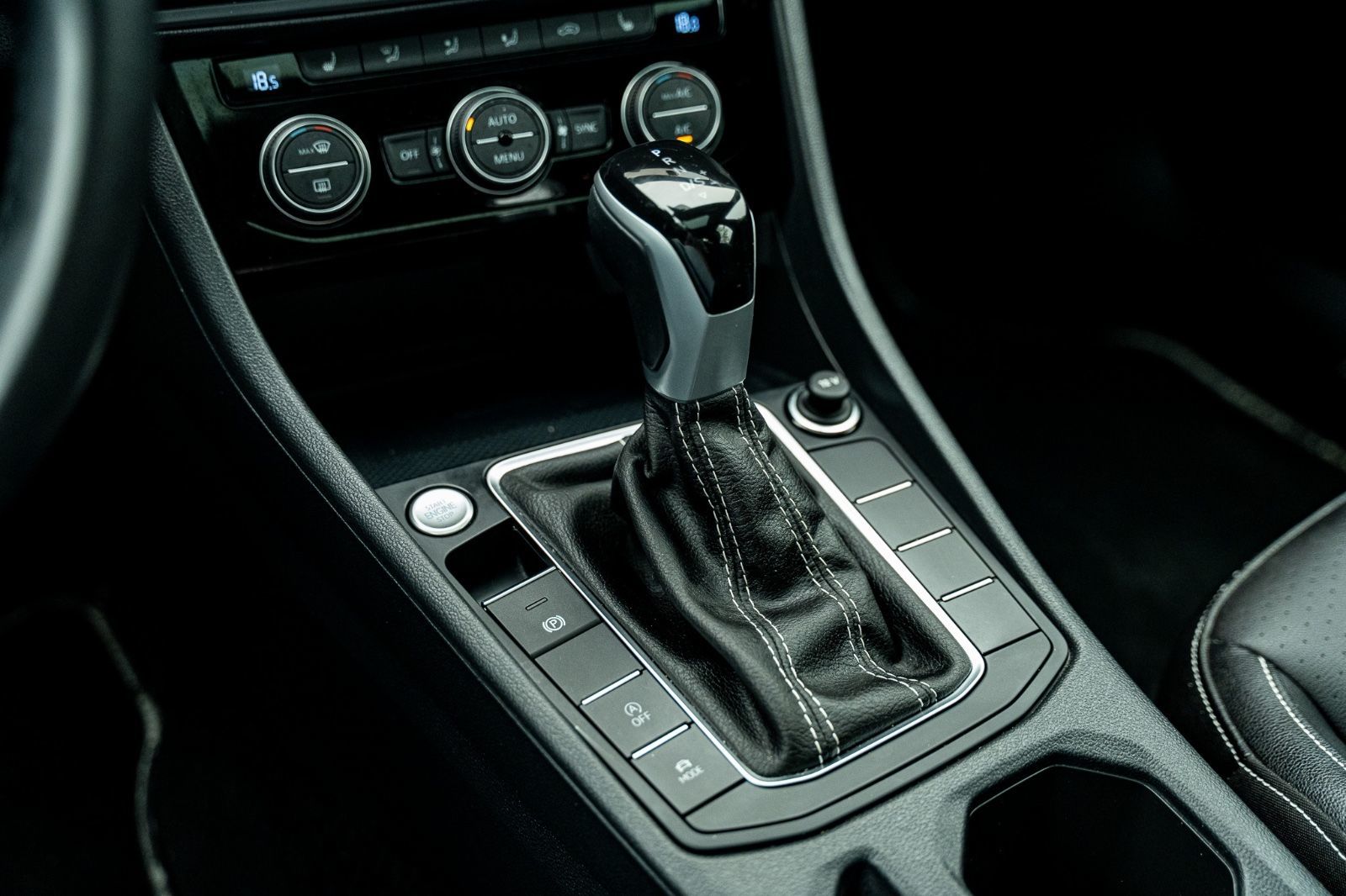 2023 Volkswagen Jetta Comfortline Sport Package-26