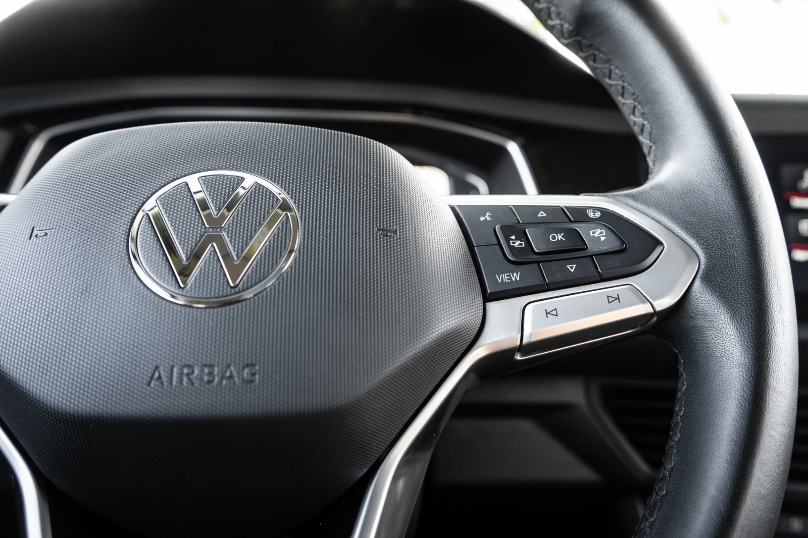 2024 Volkswagen Jetta Highline-12