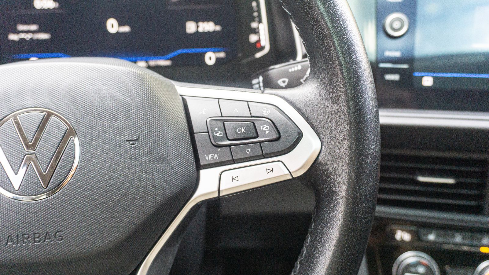 2024 Volkswagen Jetta Highline-9